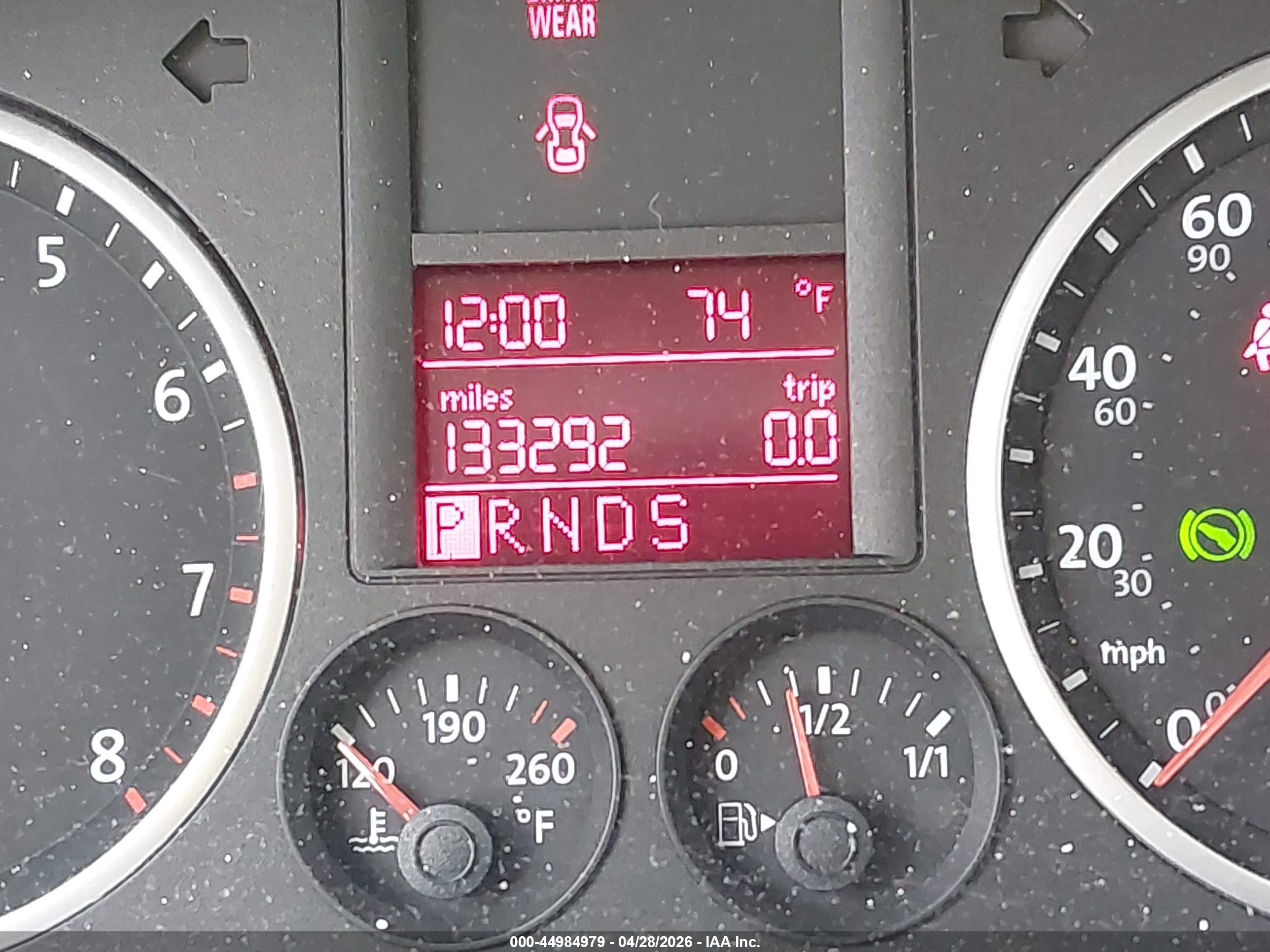 VOLKSWAGEN TIGUAN image 7