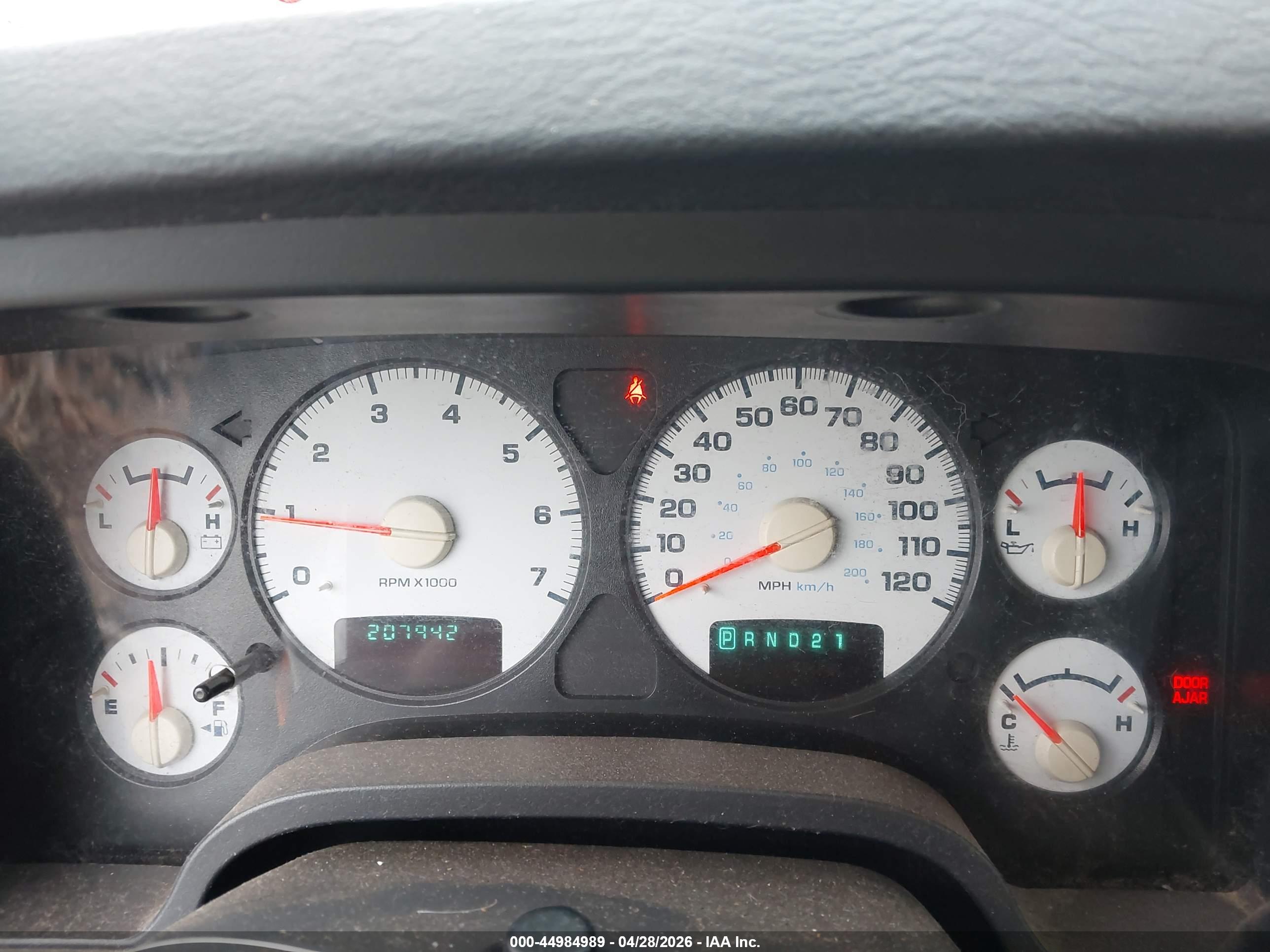DODGE RAM image 7