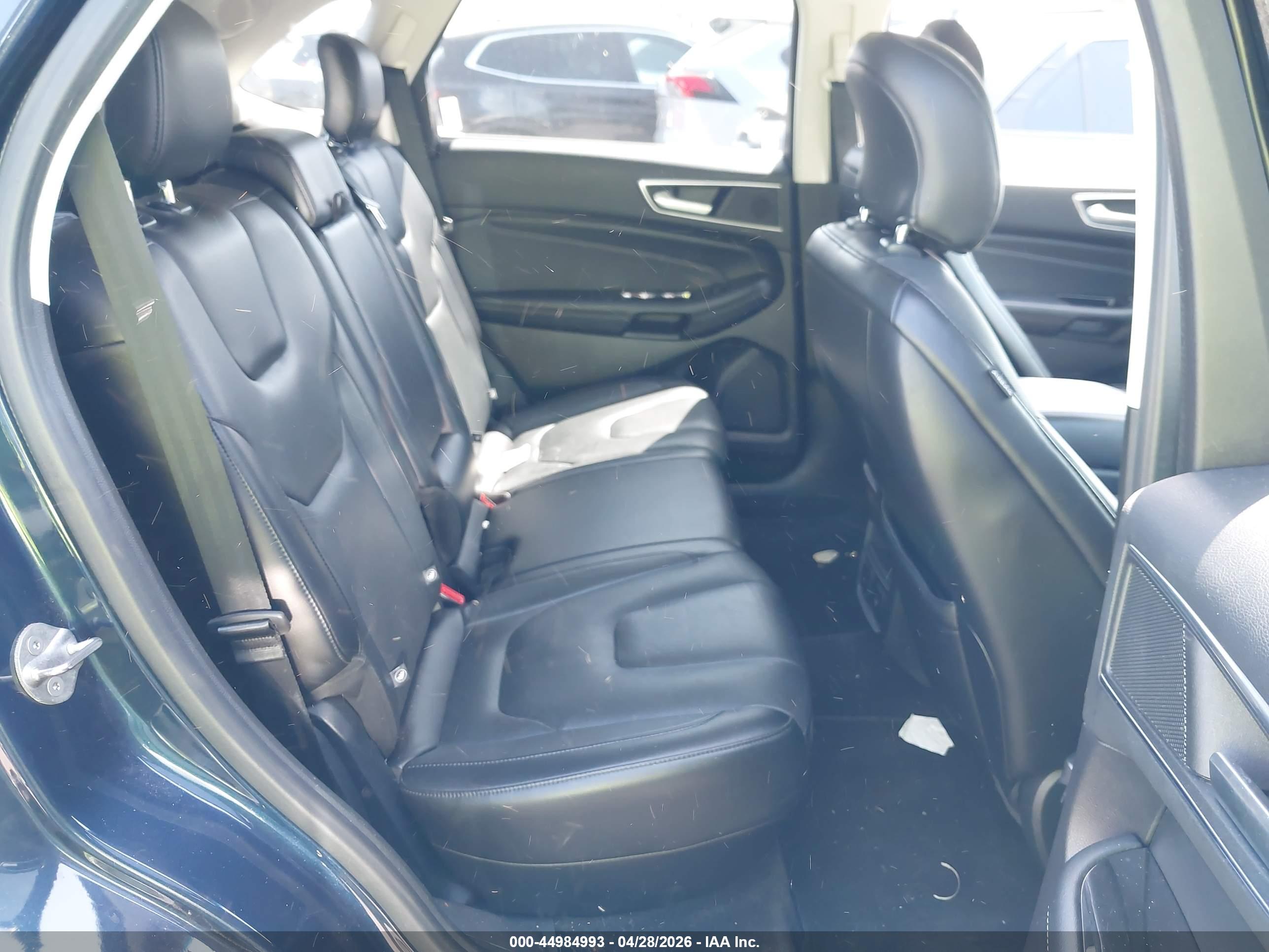 FORD EDGE image 8