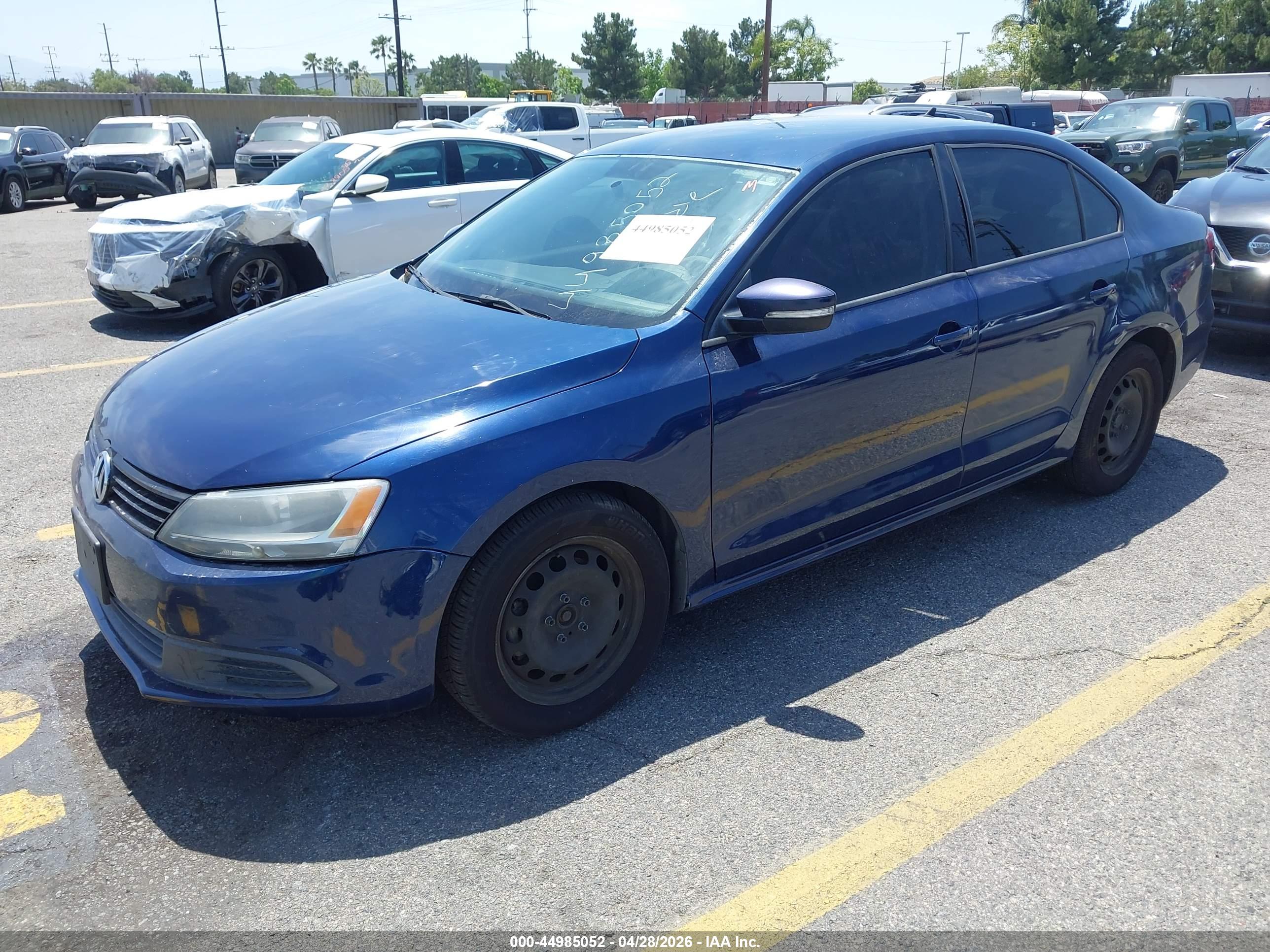 VOLKSWAGEN JETTA image 2