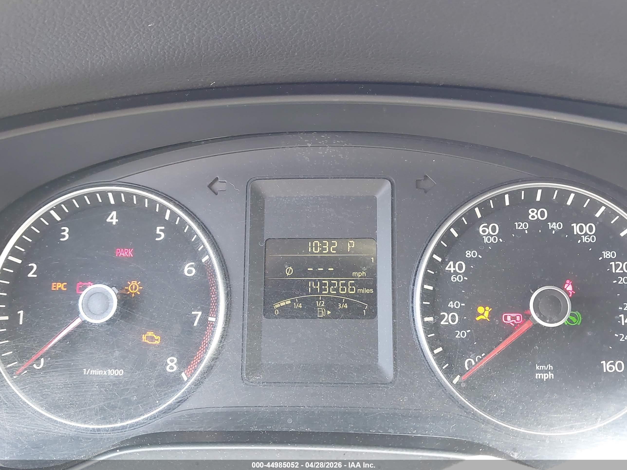 VOLKSWAGEN JETTA image 7