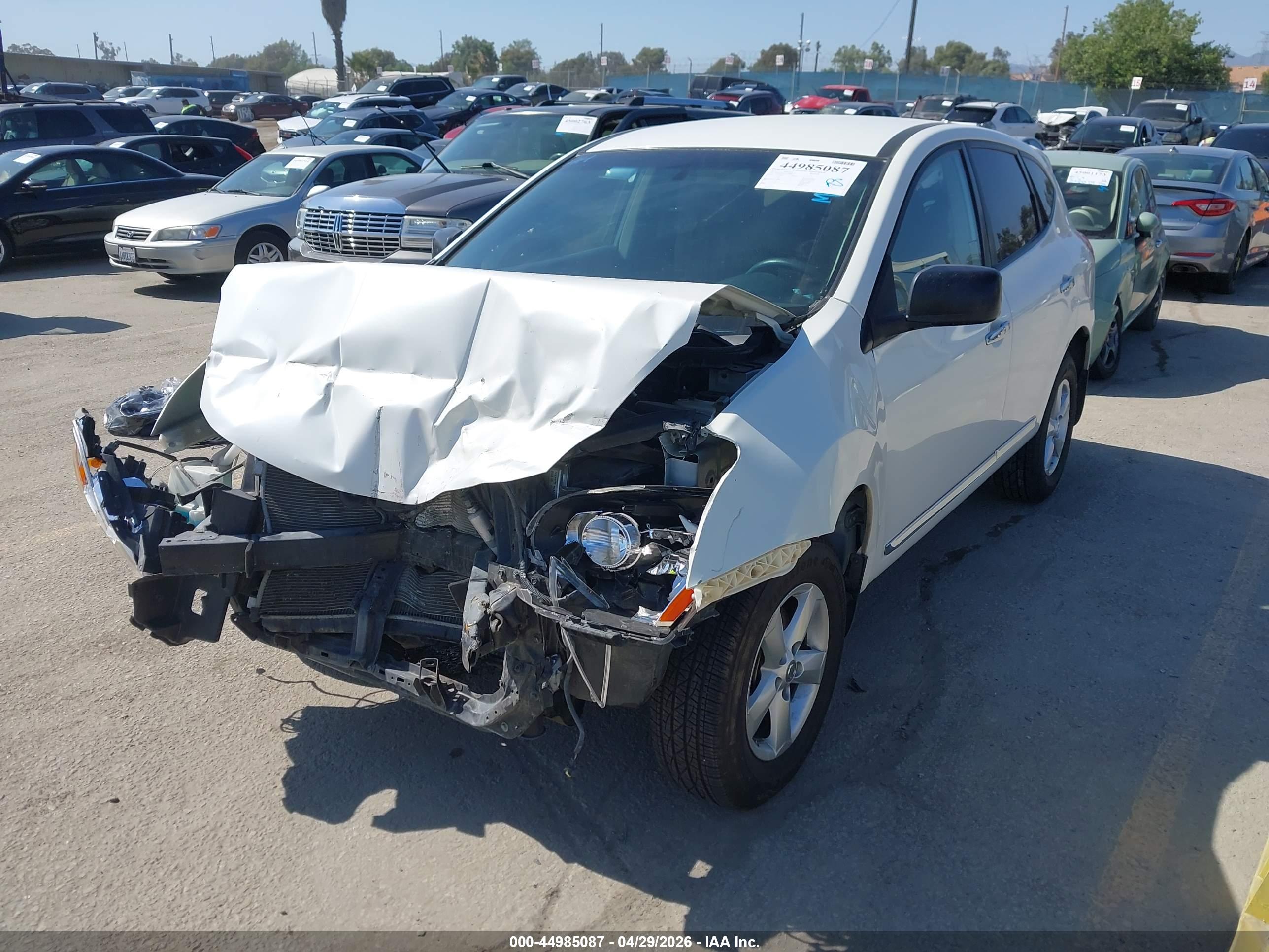 NISSAN ROGUE image 2