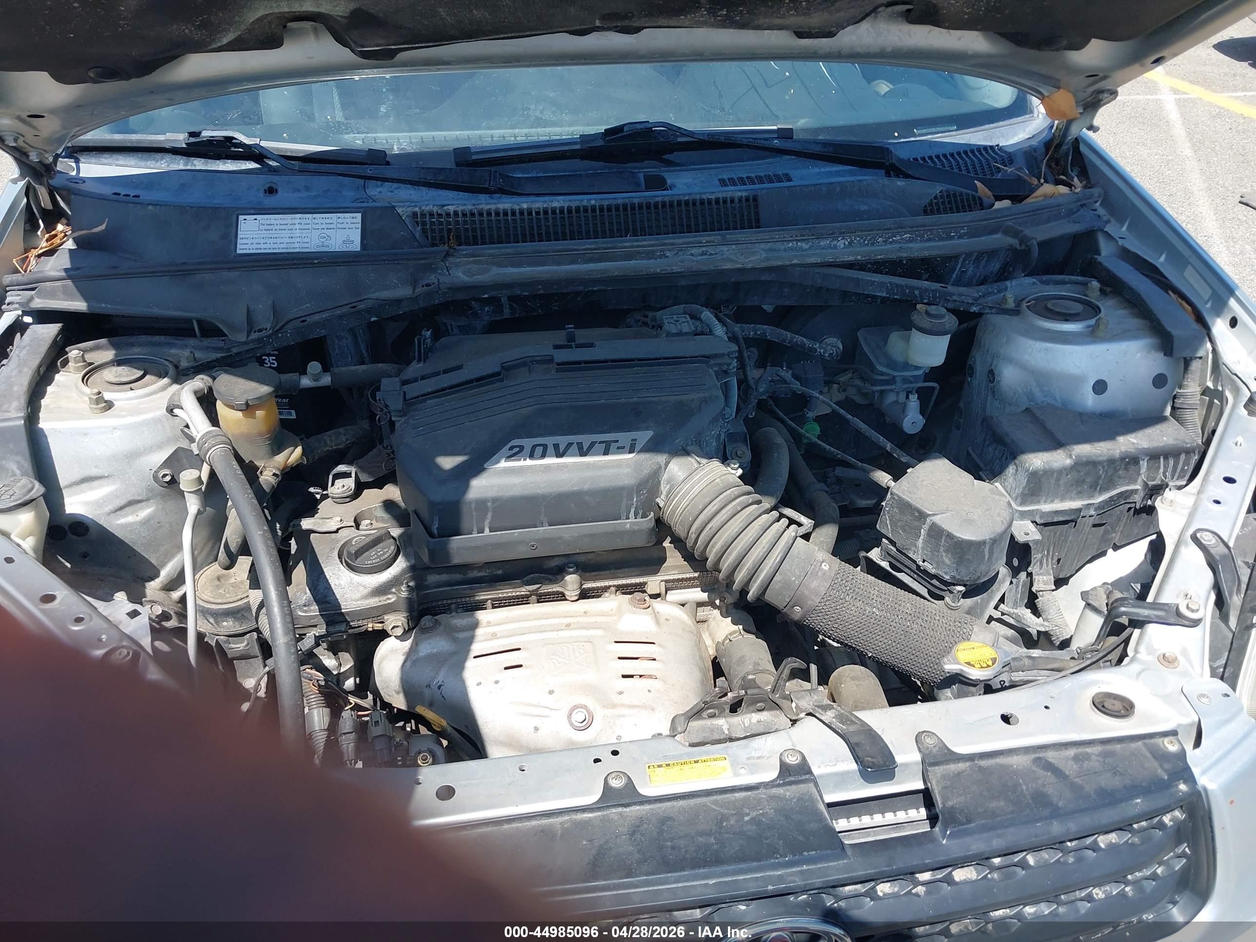 TOYOTA RAV4 image 10