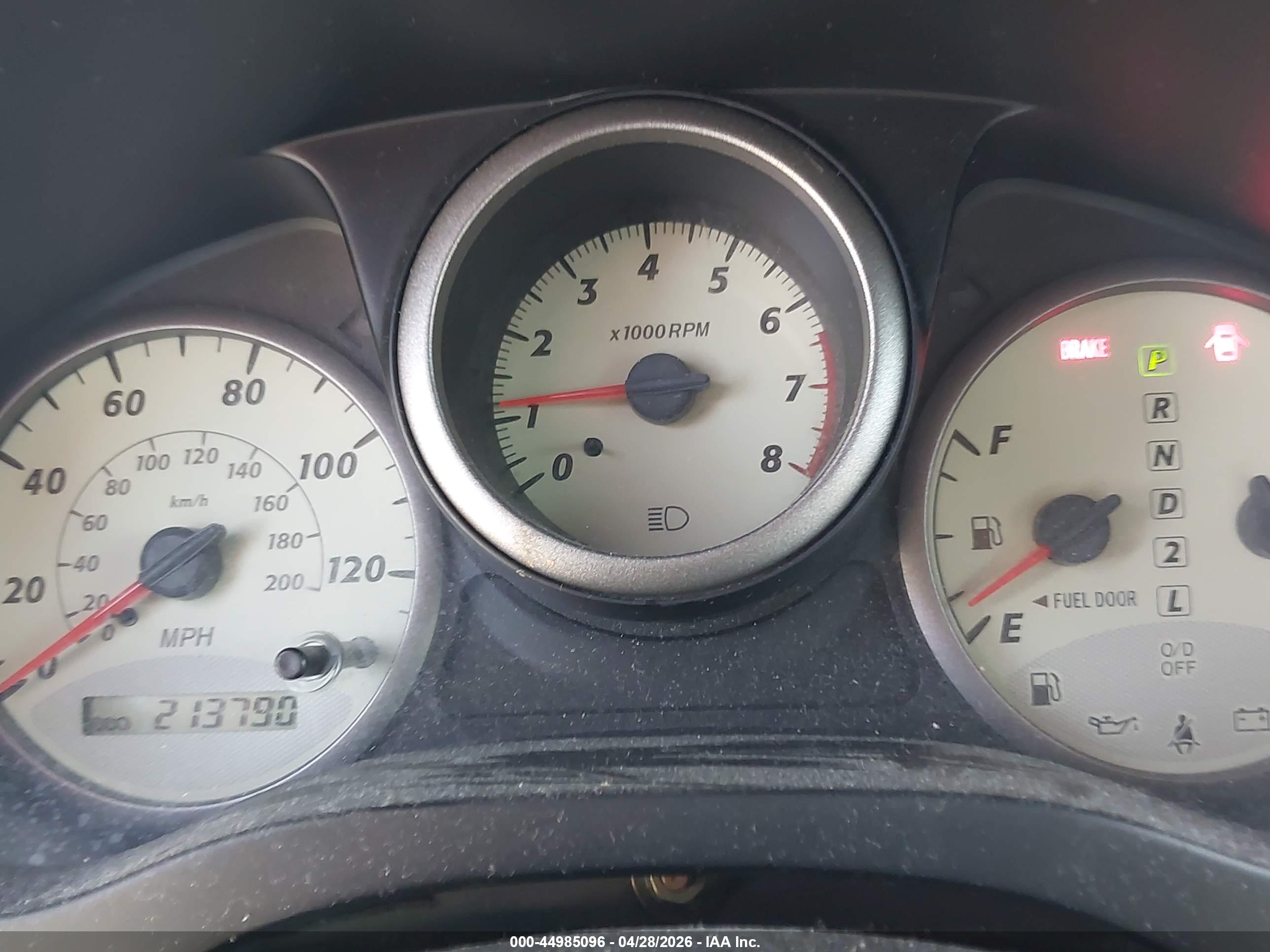 TOYOTA RAV4 image 7