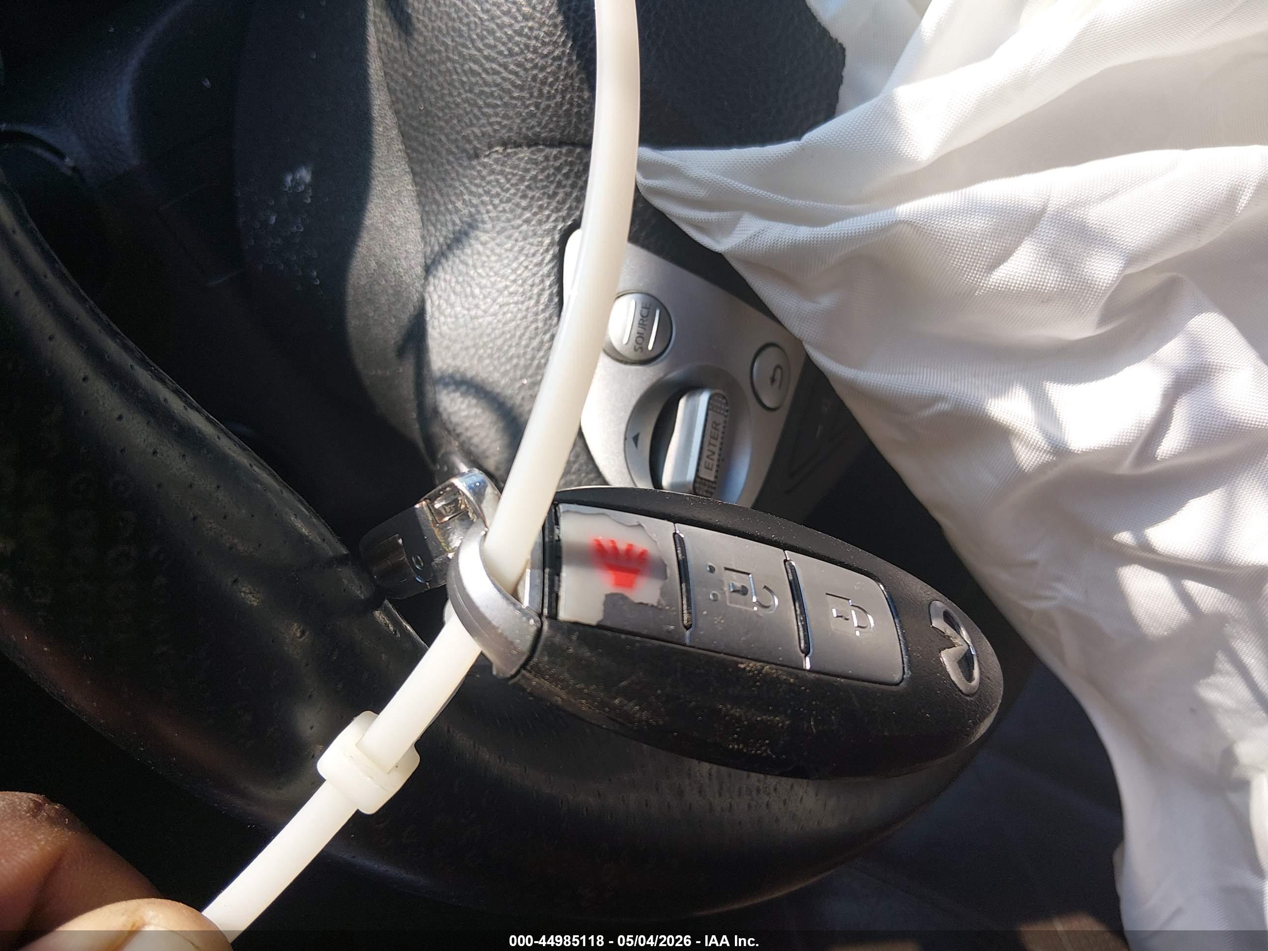 INFINITI FX35 image 11