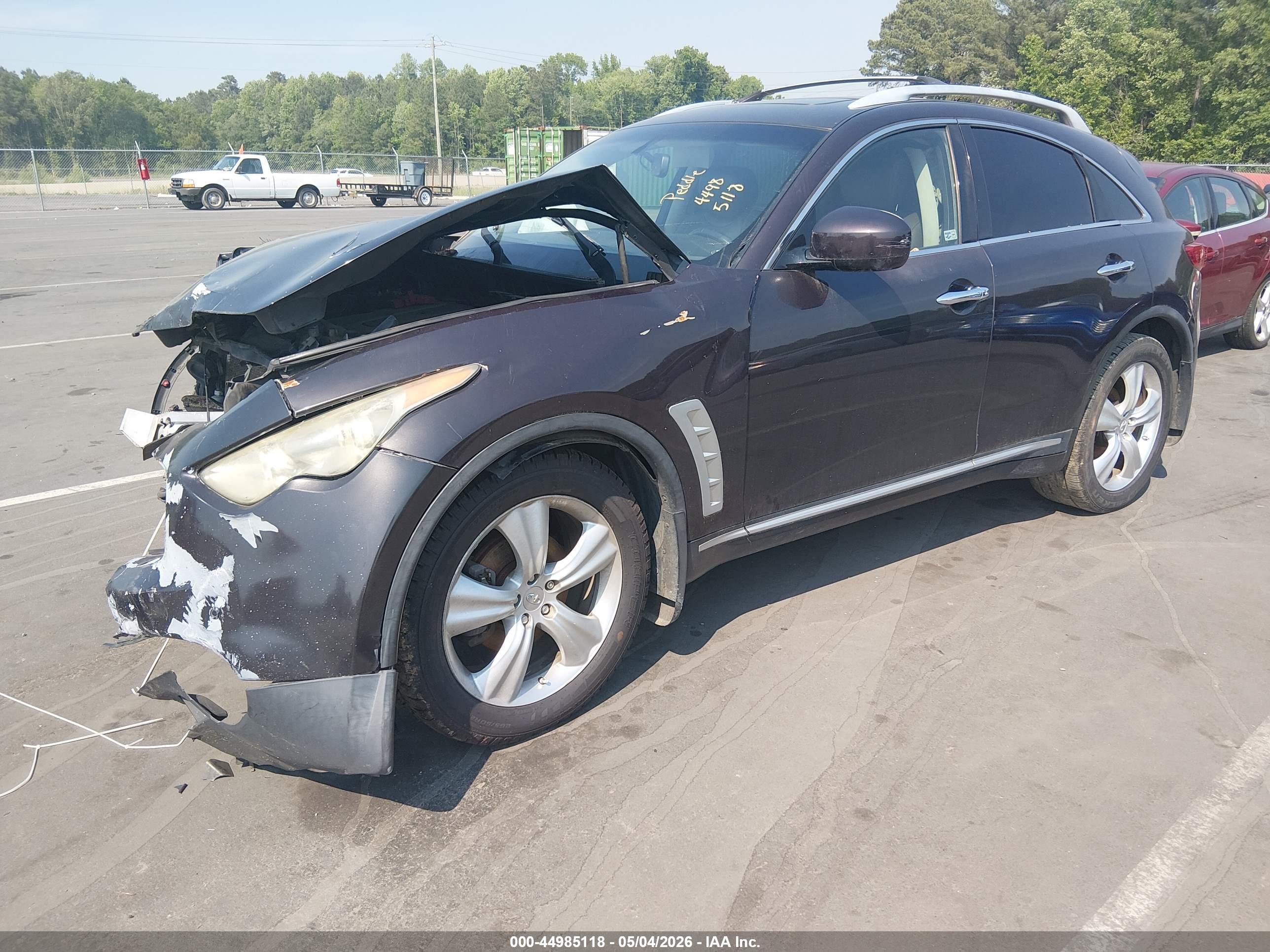 INFINITI FX35 image 2