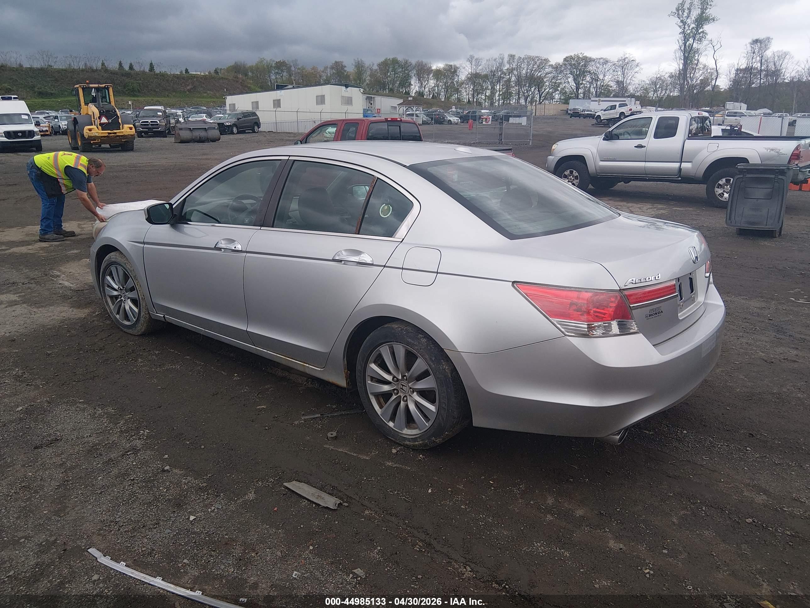 HONDA ACCORD image 3