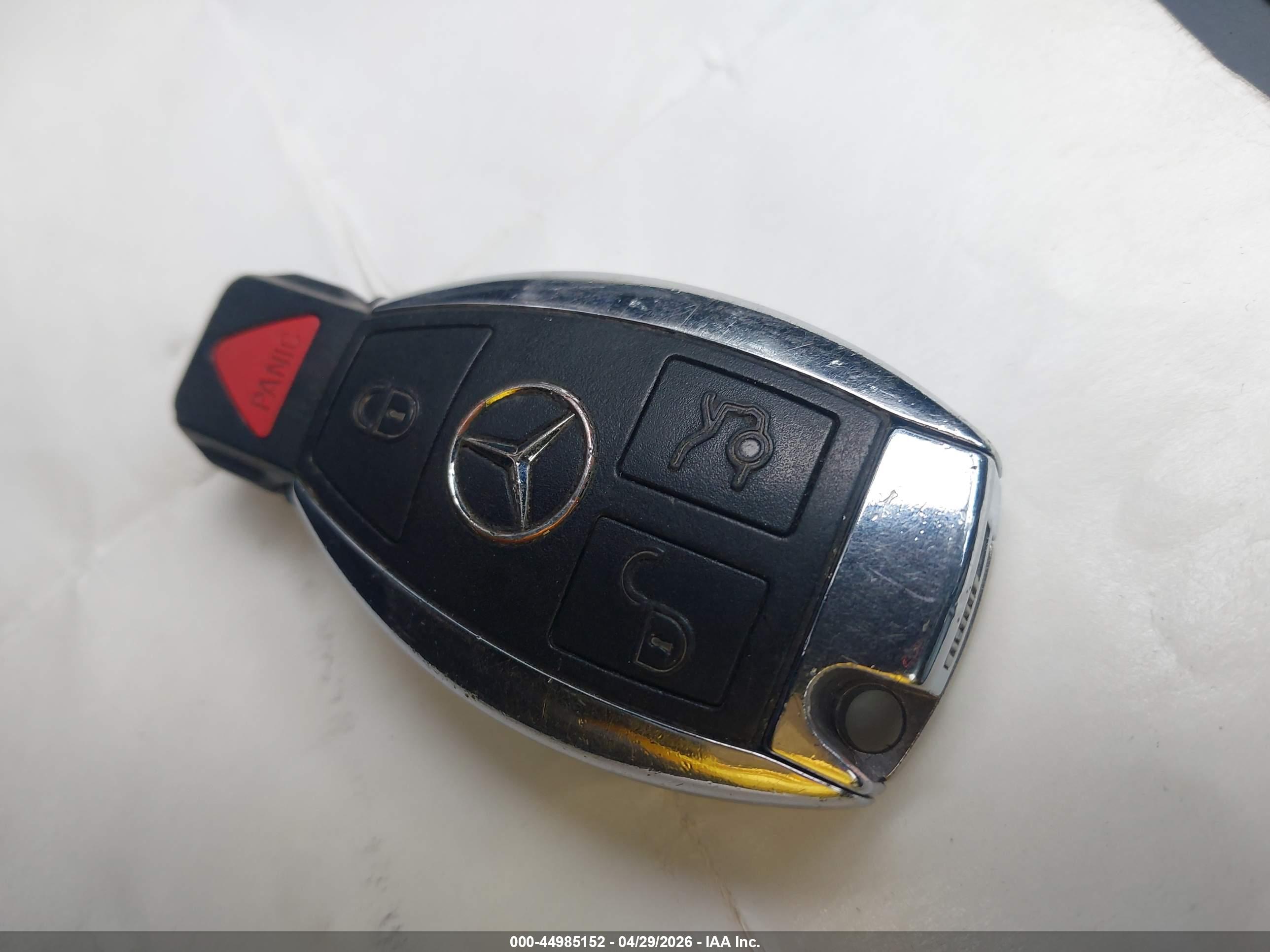 MERCEDES-BENZ GLA image 11