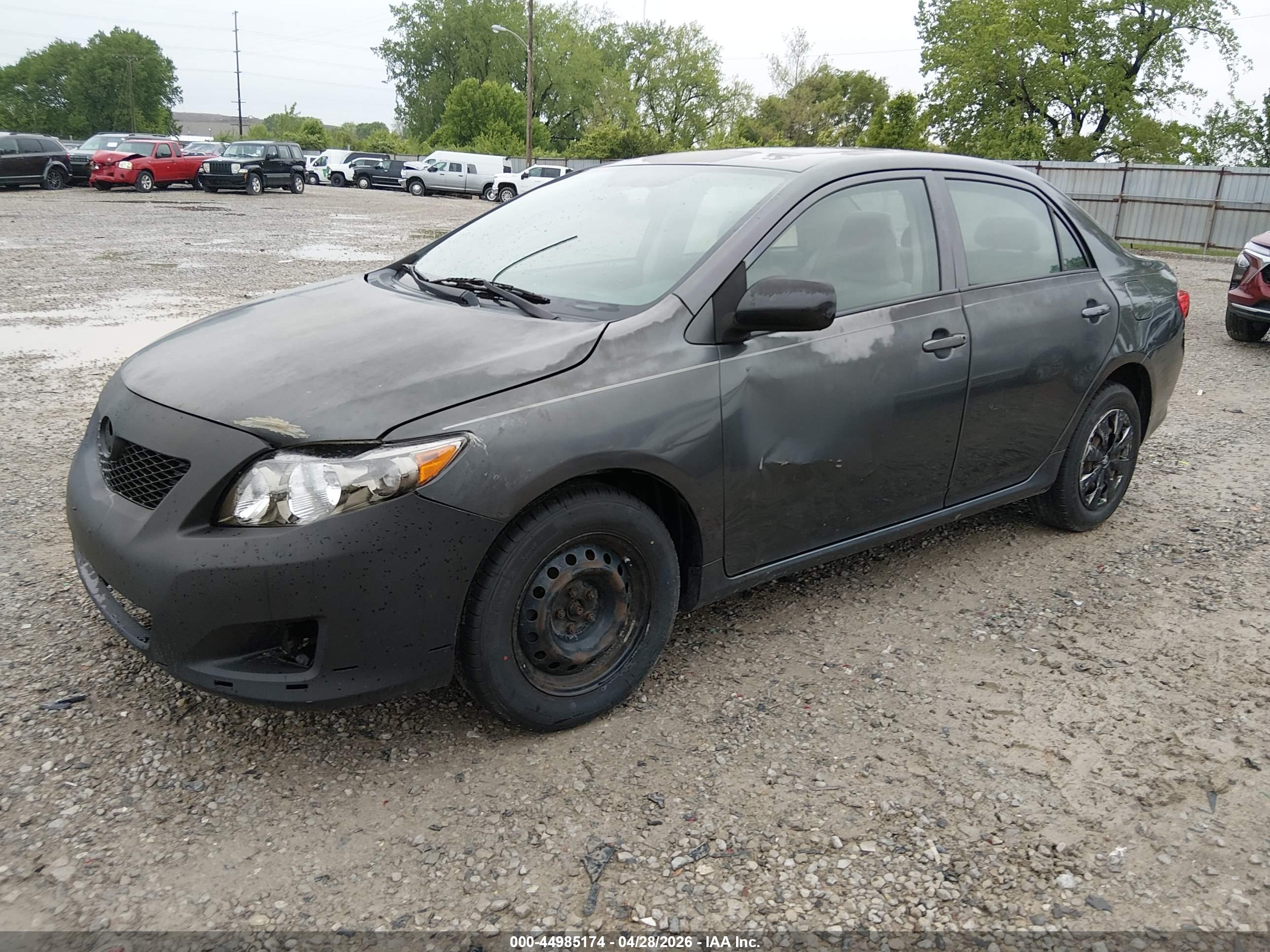 TOYOTA COROLLA image 2