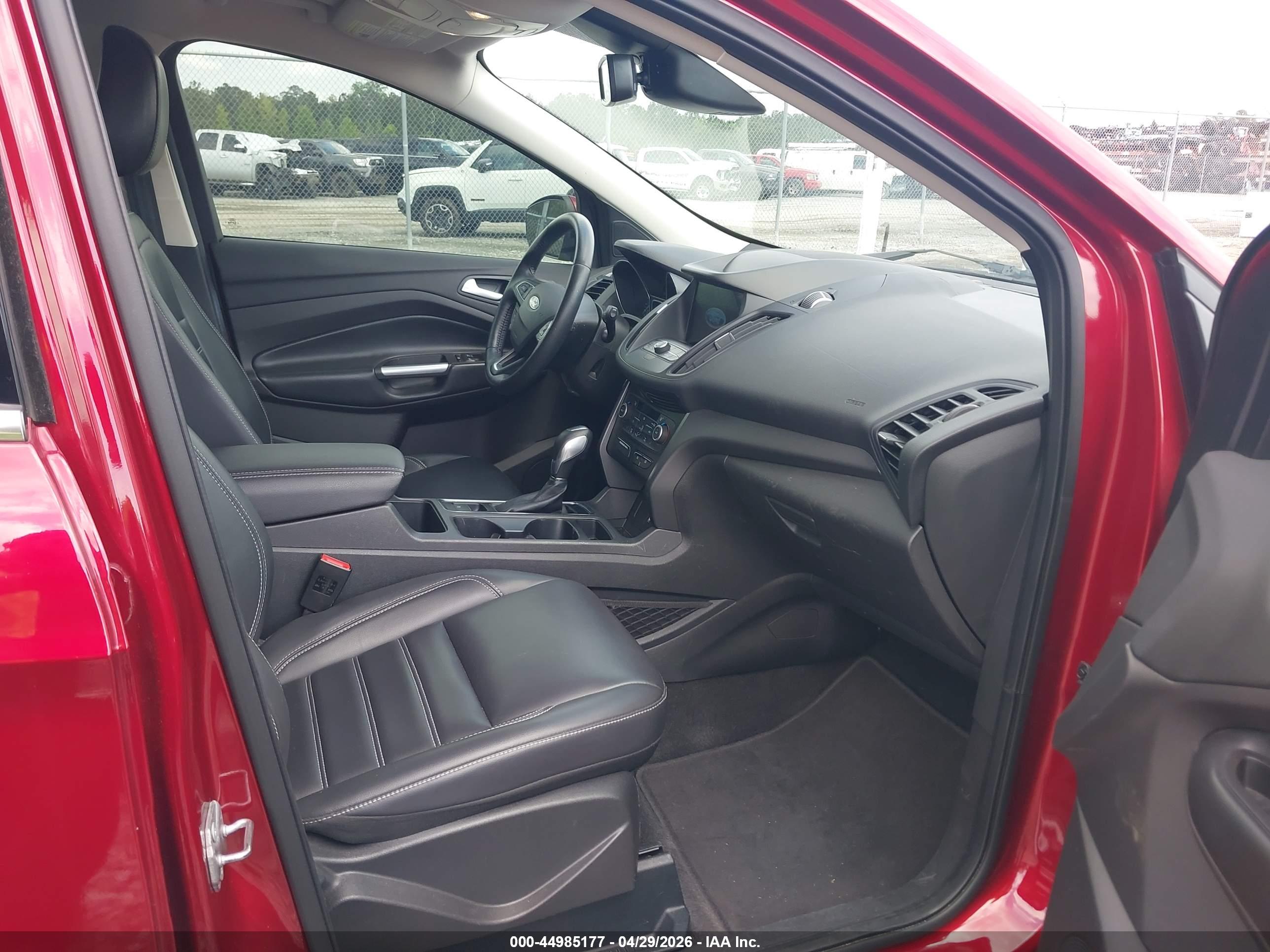 FORD ESCAPE image 5
