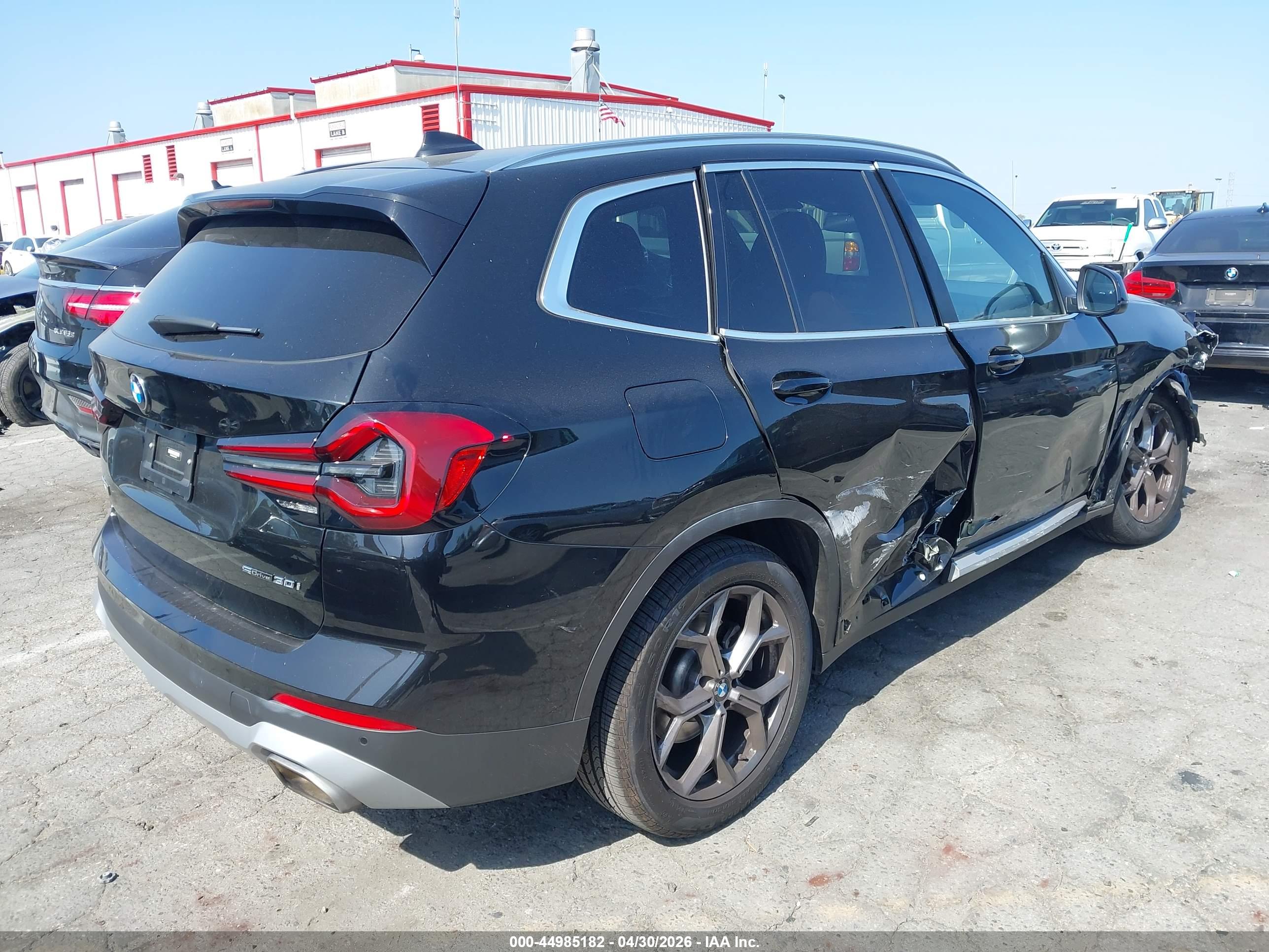 BMW X3 image 4