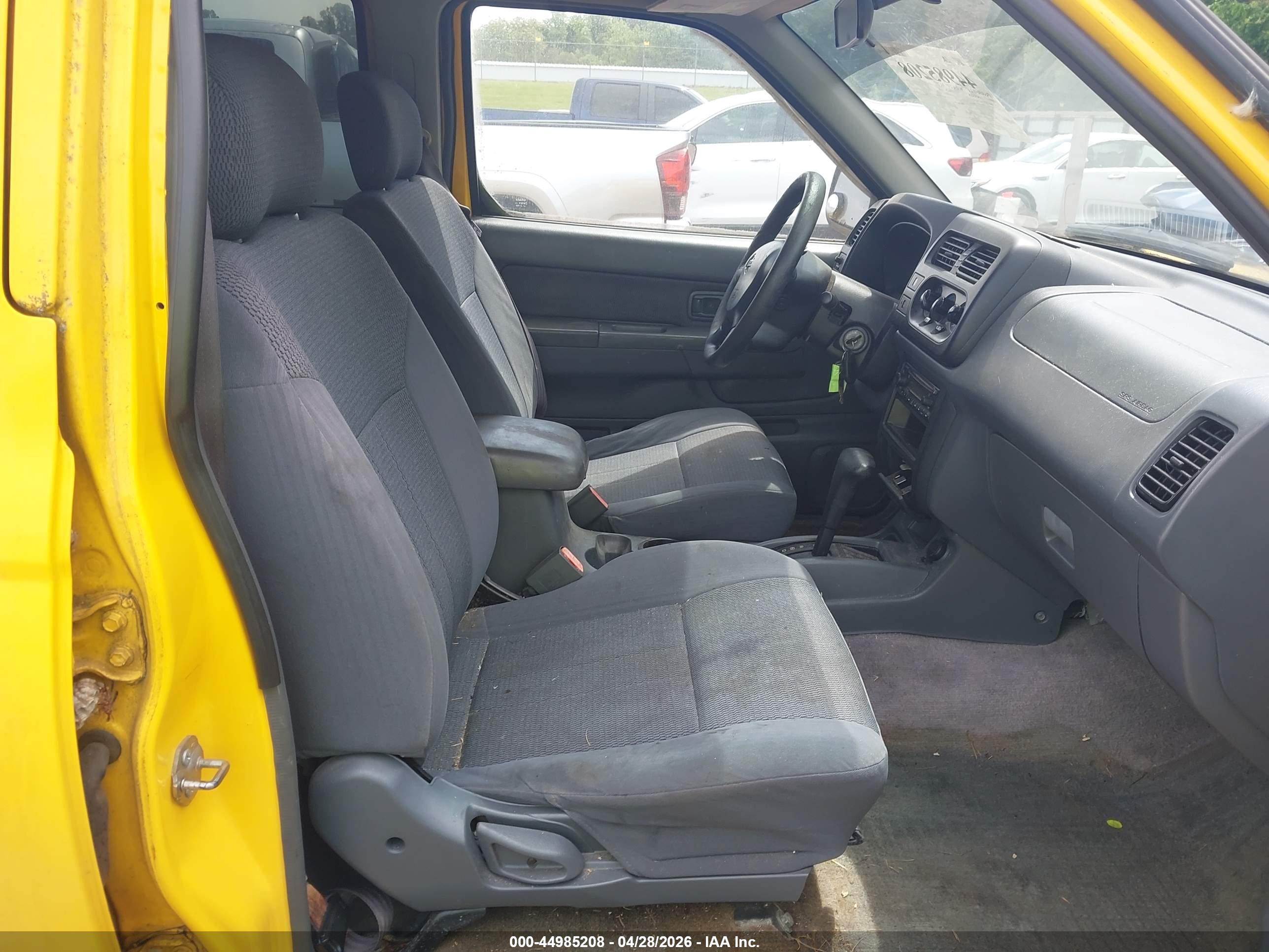 NISSAN FRONTIER image 5