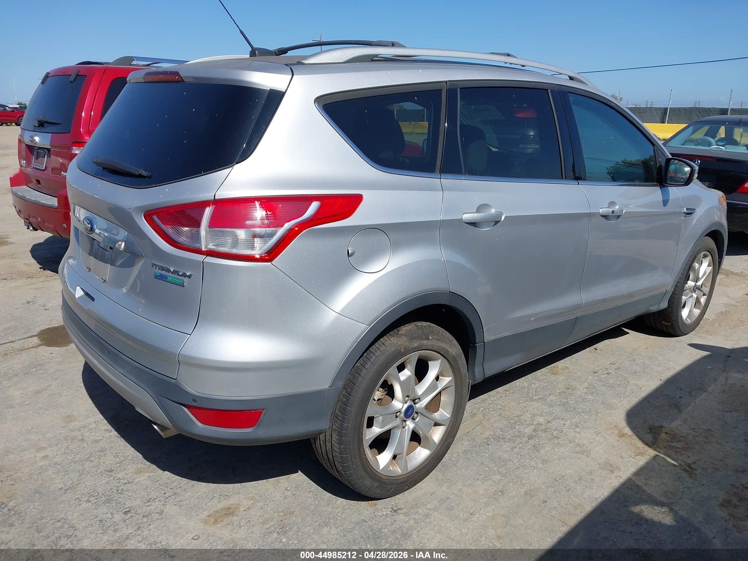 FORD ESCAPE image 4