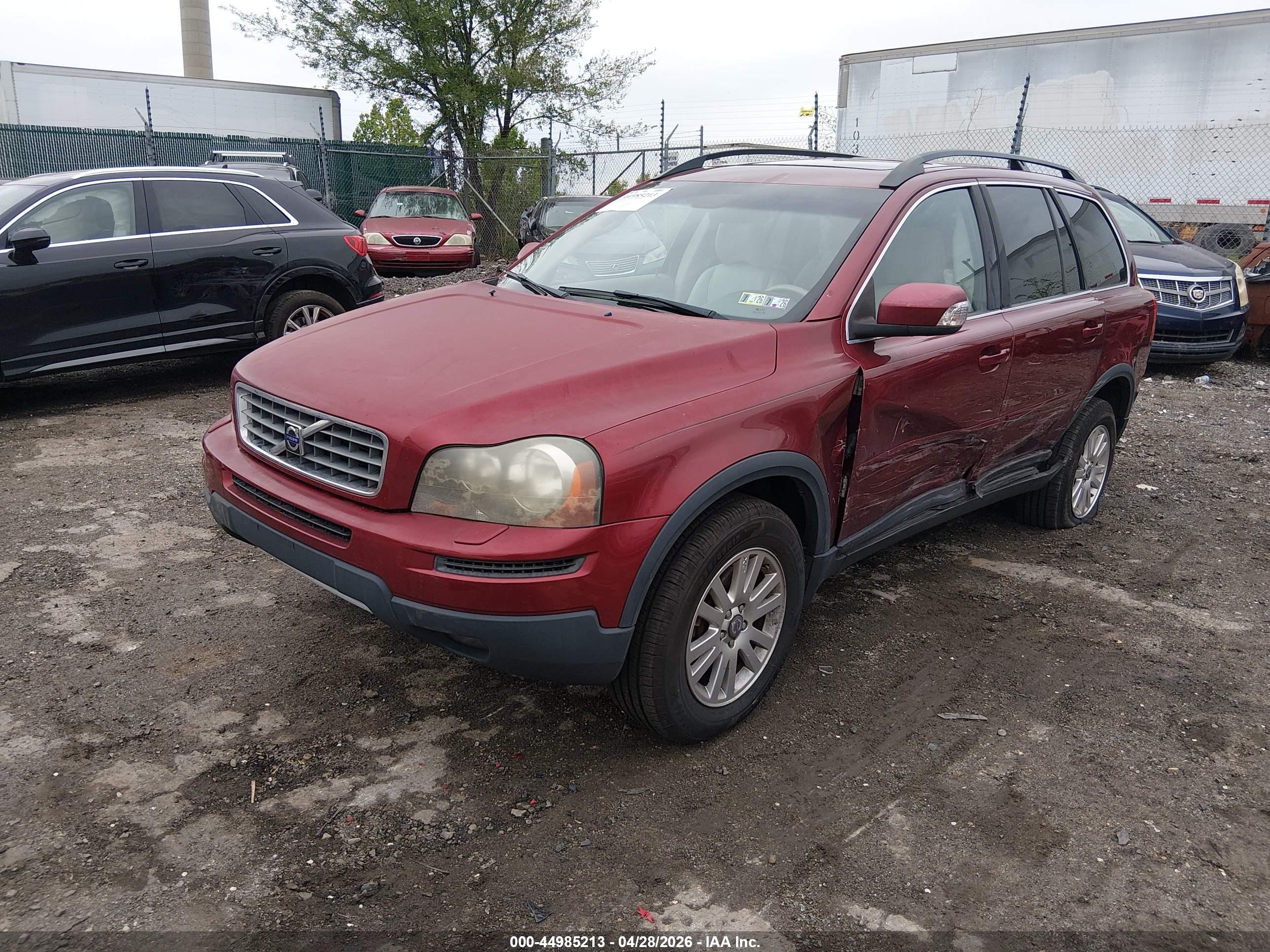 VOLVO XC90 image 2