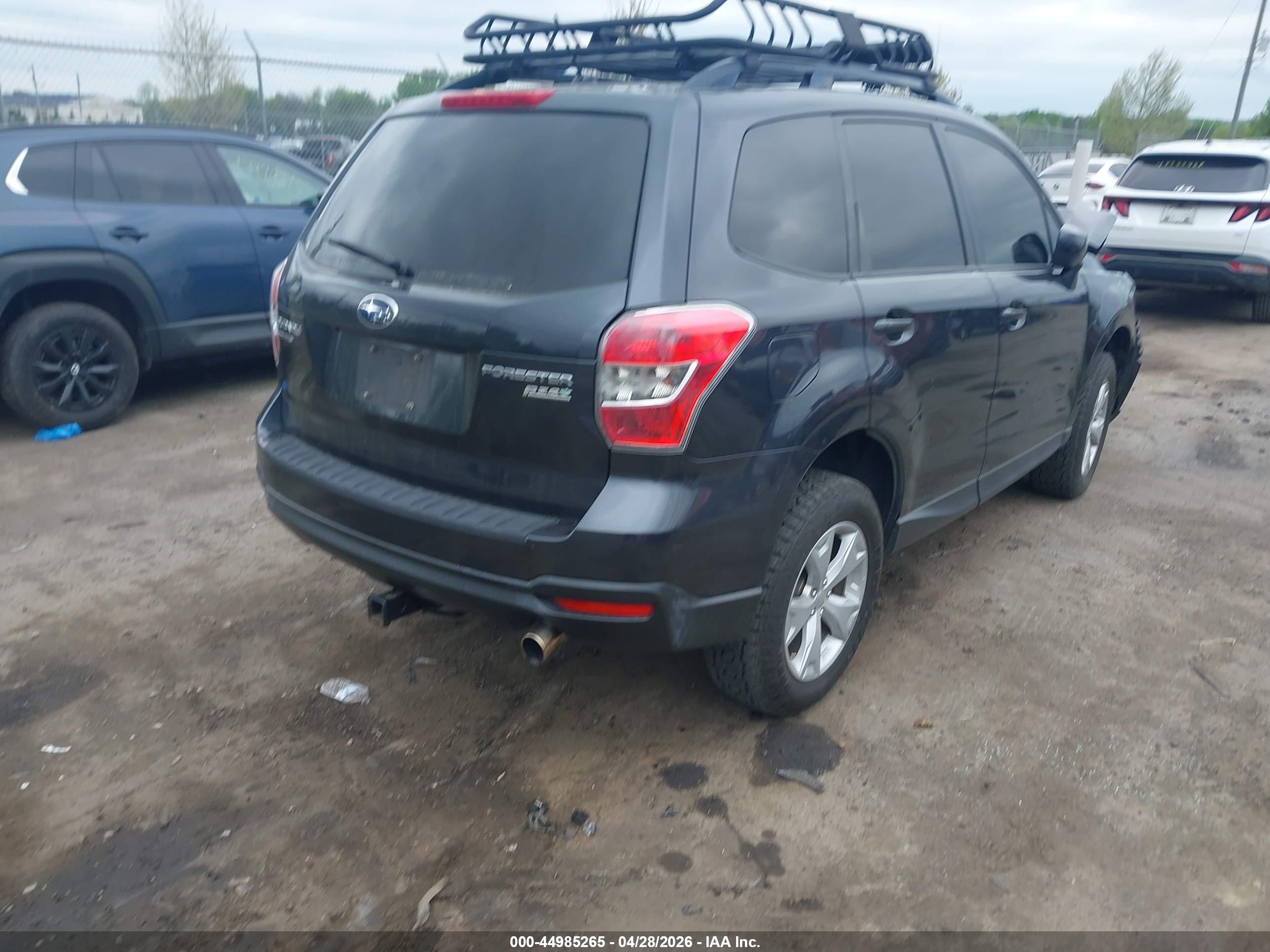 SUBARU FORESTER image 4