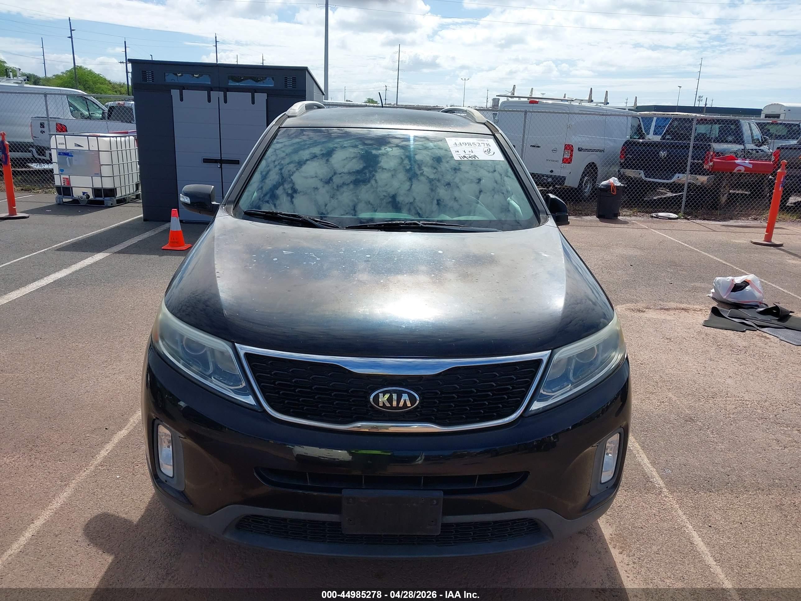 KIA SORENTO image 6
