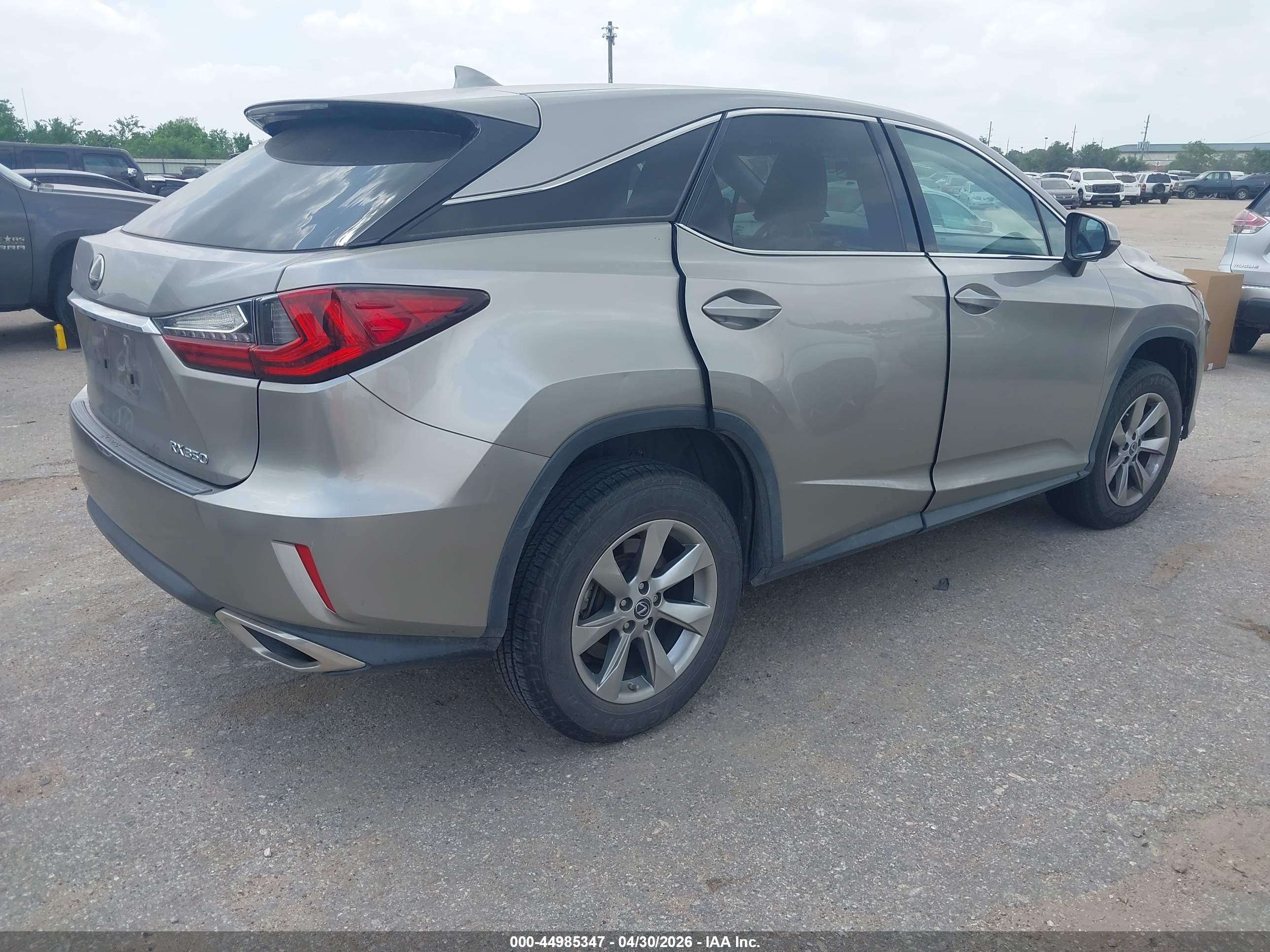 LEXUS RX image 4