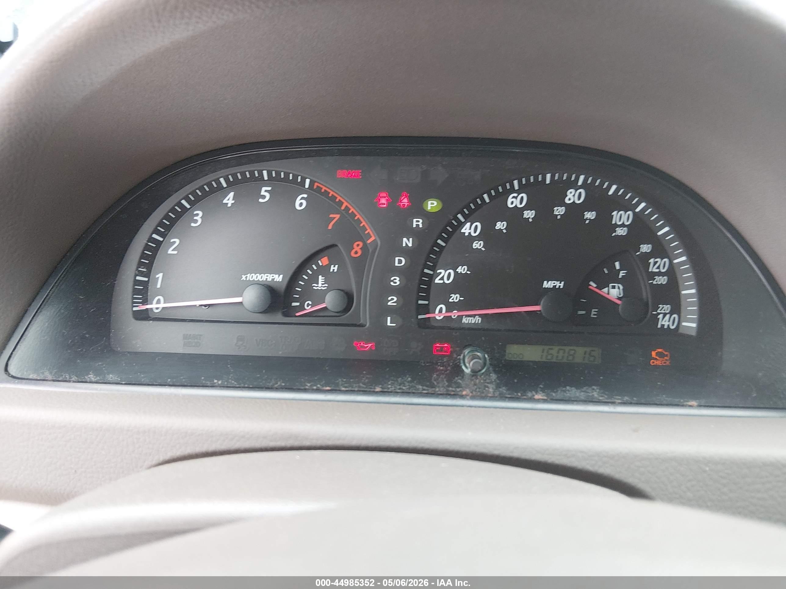 TOYOTA CAMRY image 7