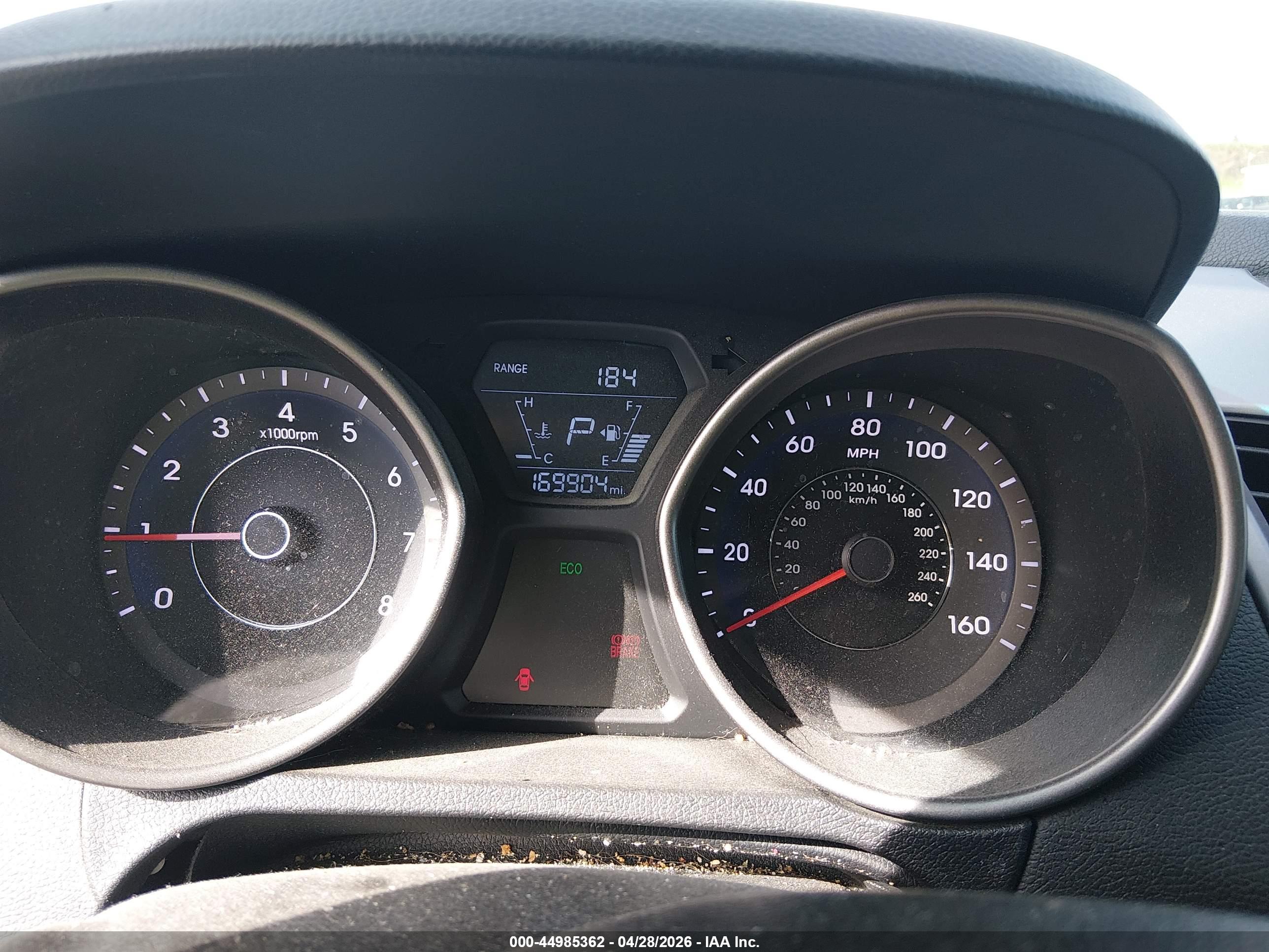 HYUNDAI ELANTRA image 7