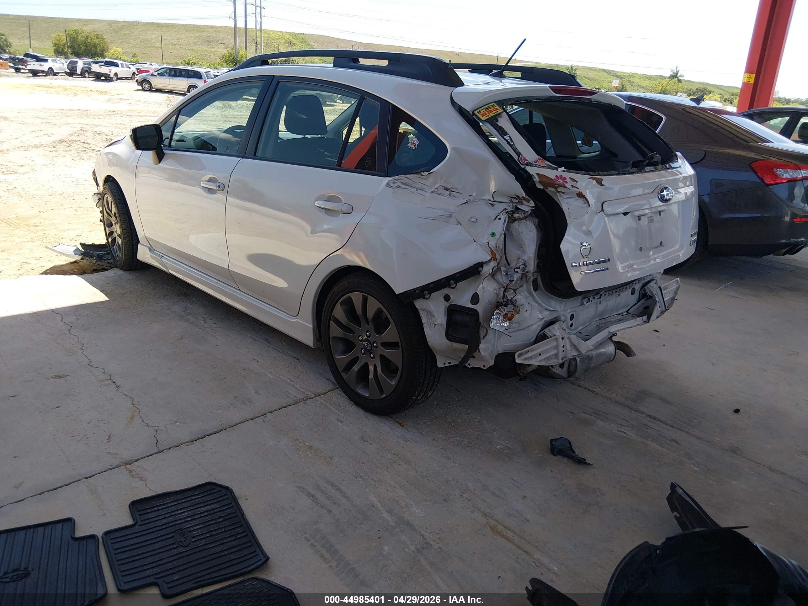 SUBARU IMPREZA image 3