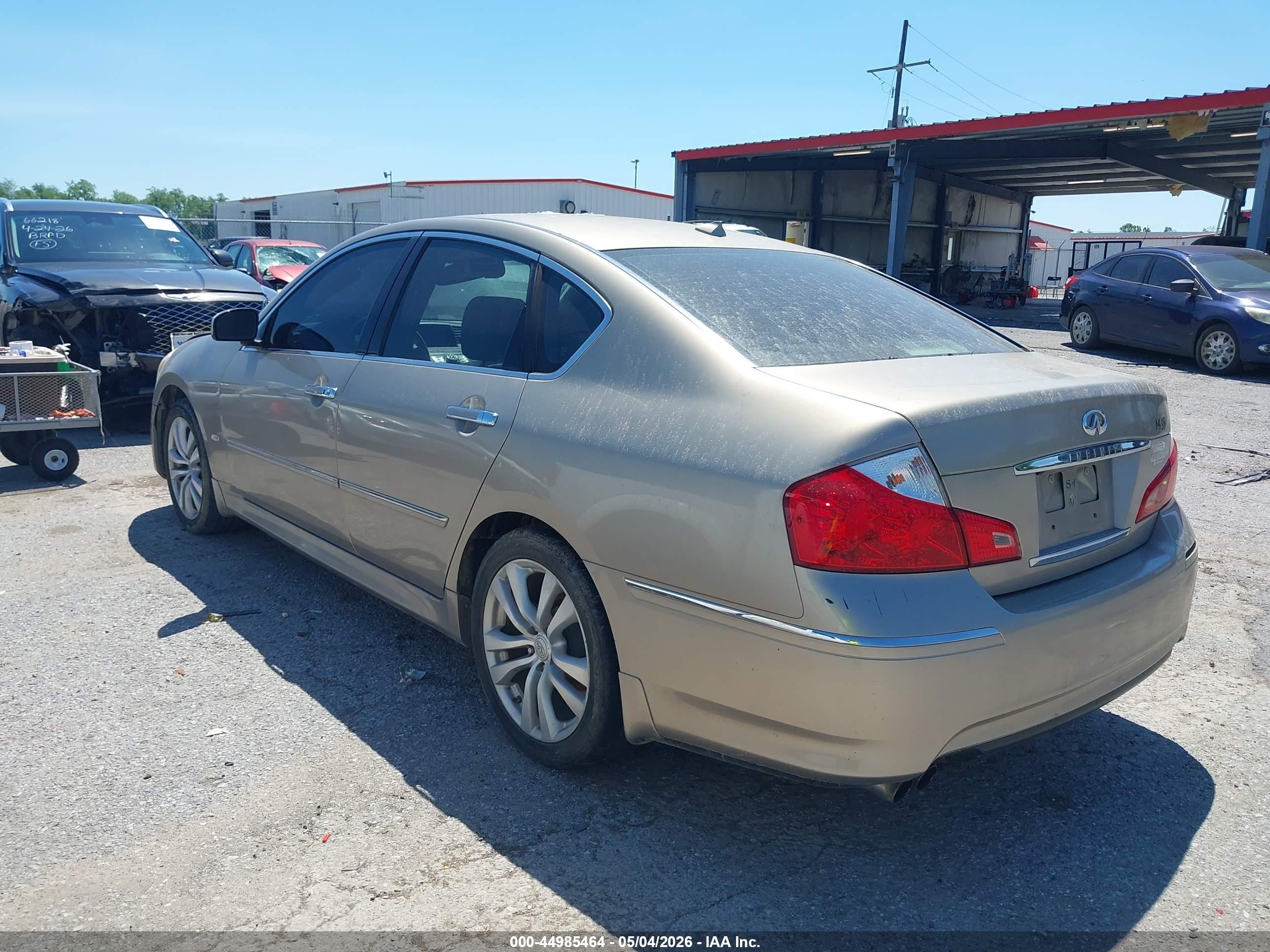 INFINITI M35 image 3