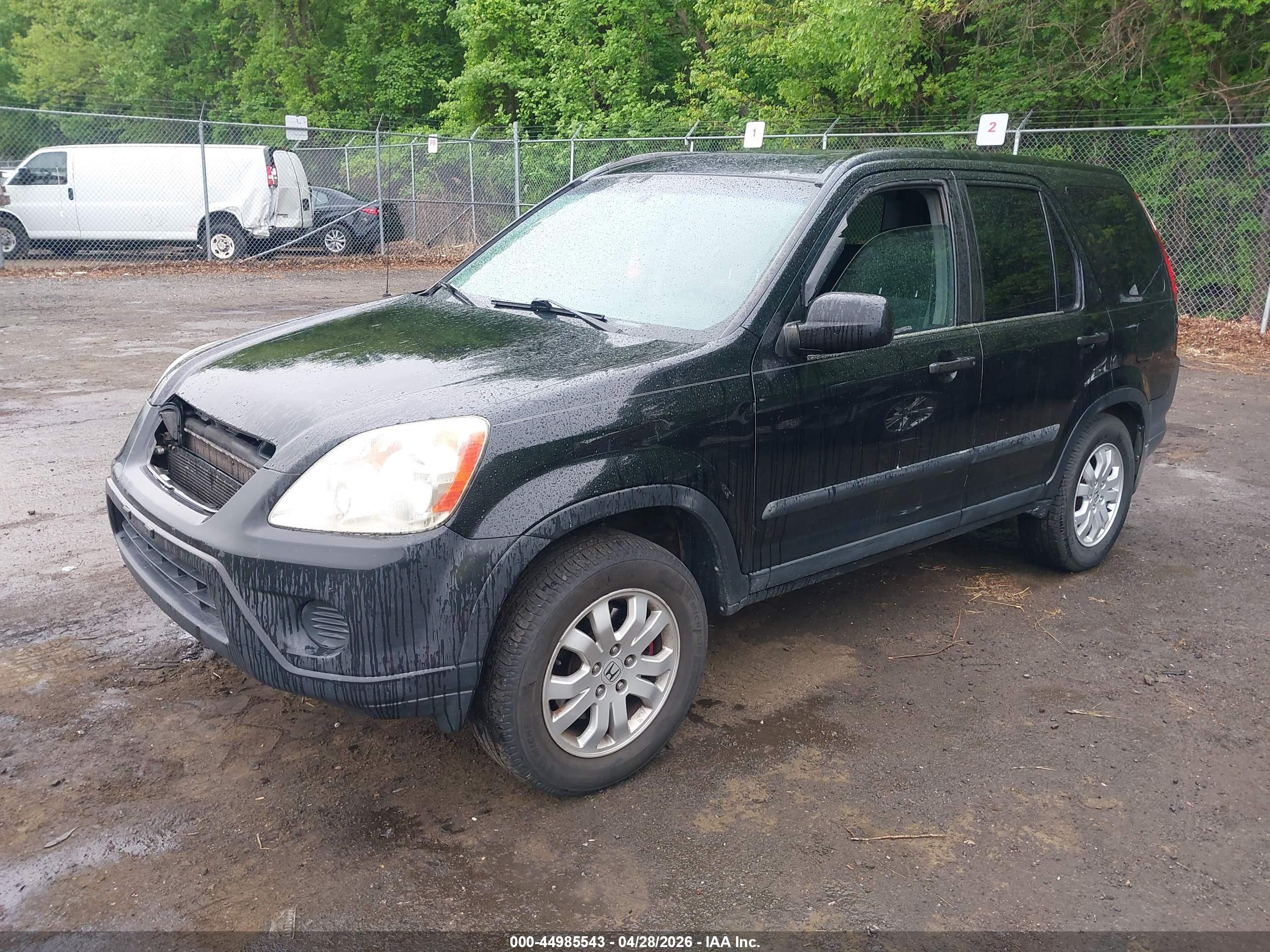 HONDA CR-V image 2