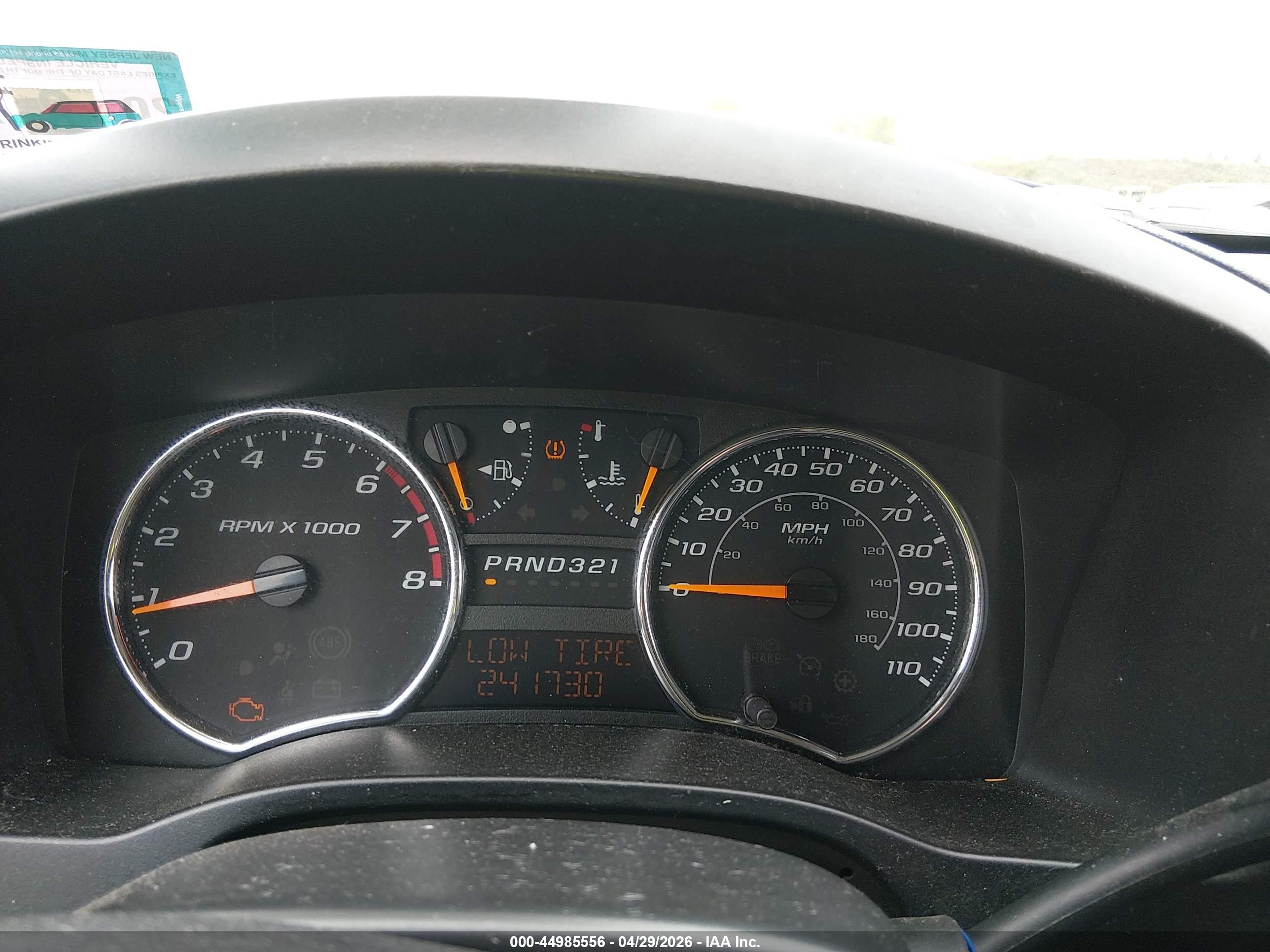 CHEVROLET COLORADO image 7