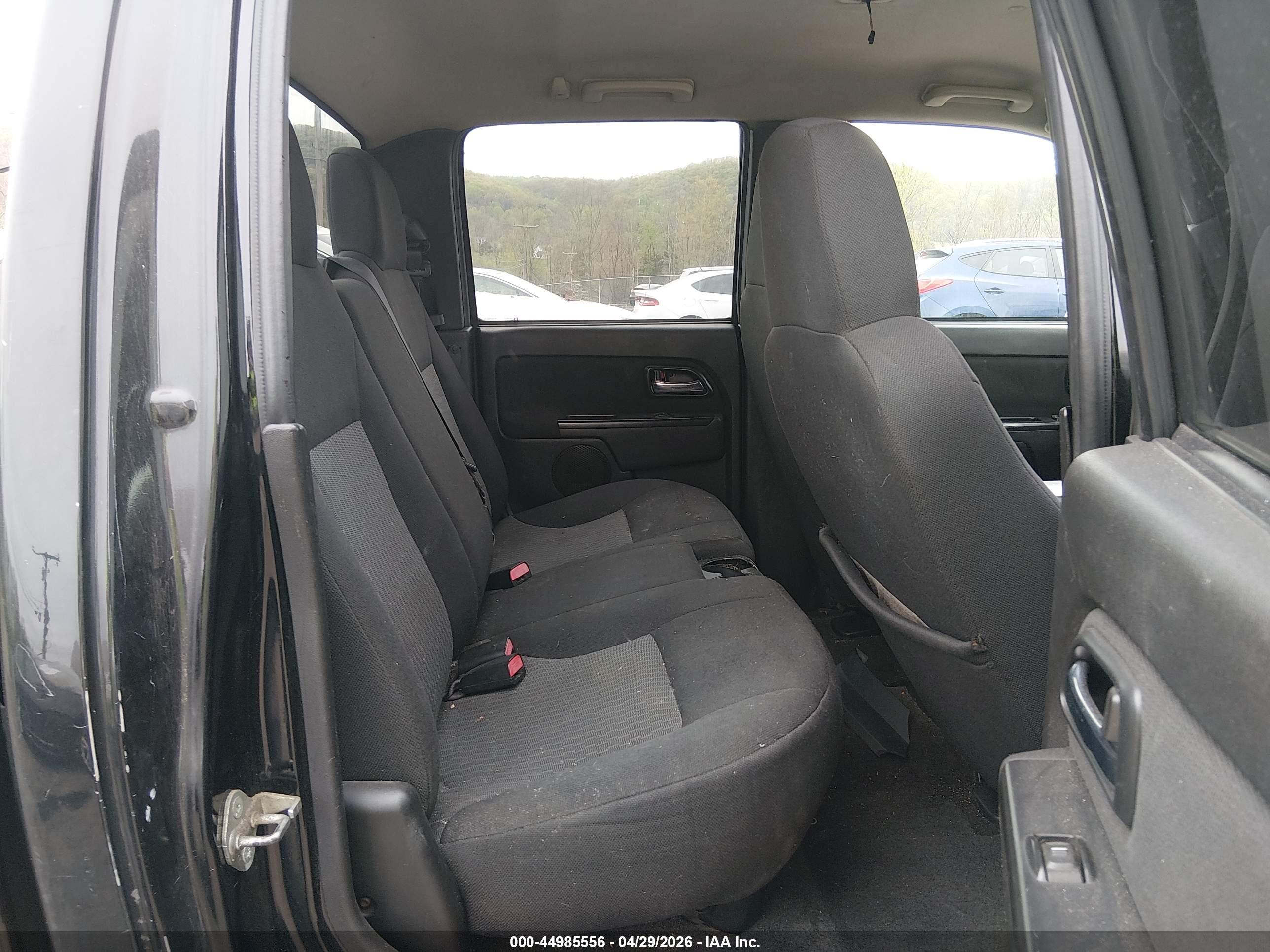 CHEVROLET COLORADO image 8