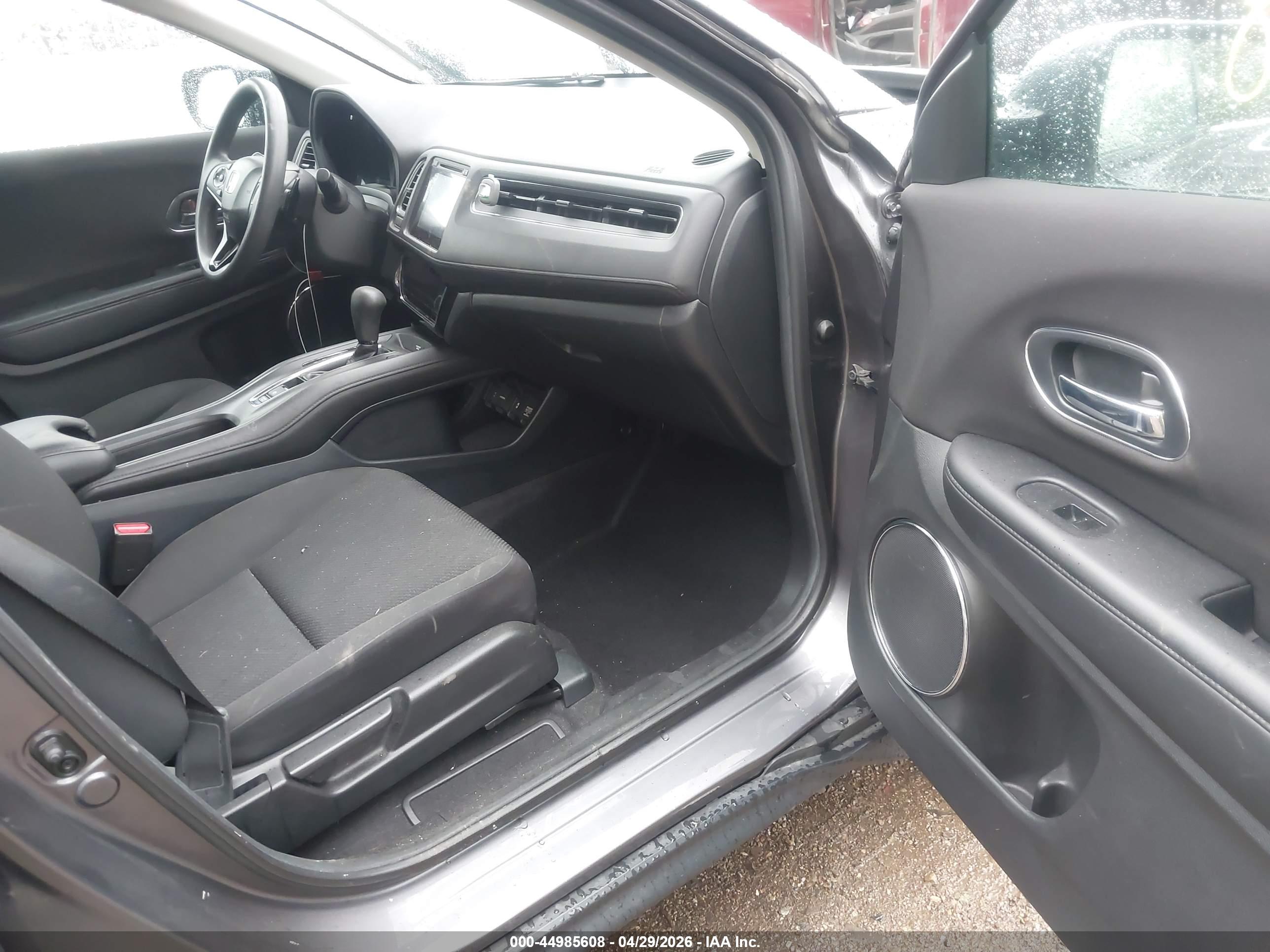 HONDA HR-V image 5