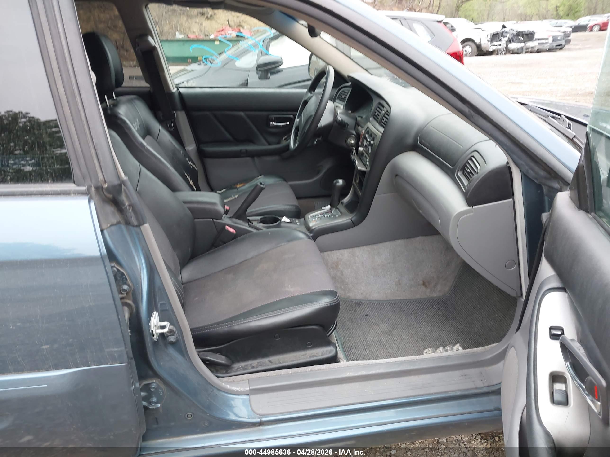 SUBARU BAJA image 5