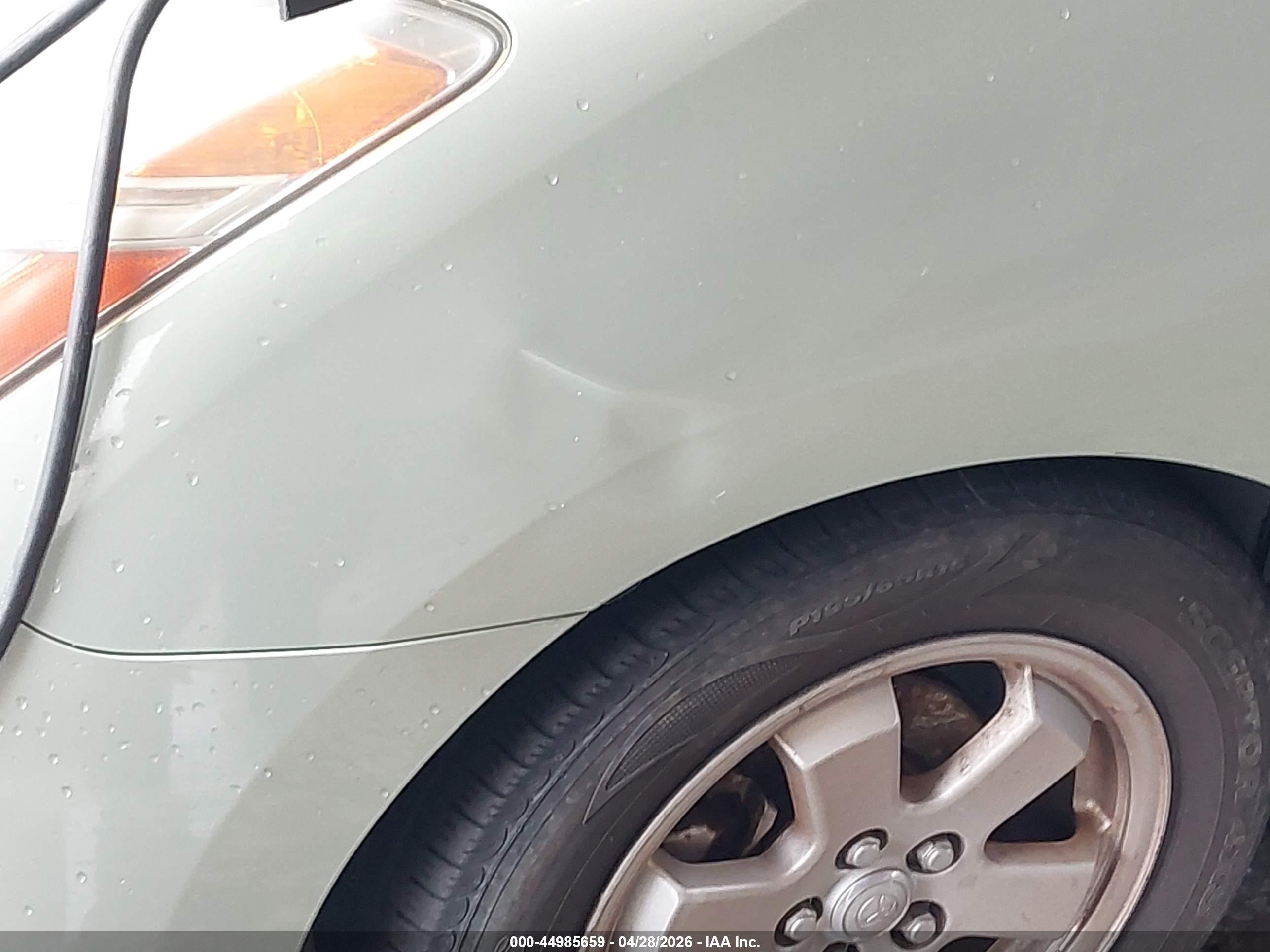 TOYOTA PRIUS image 6