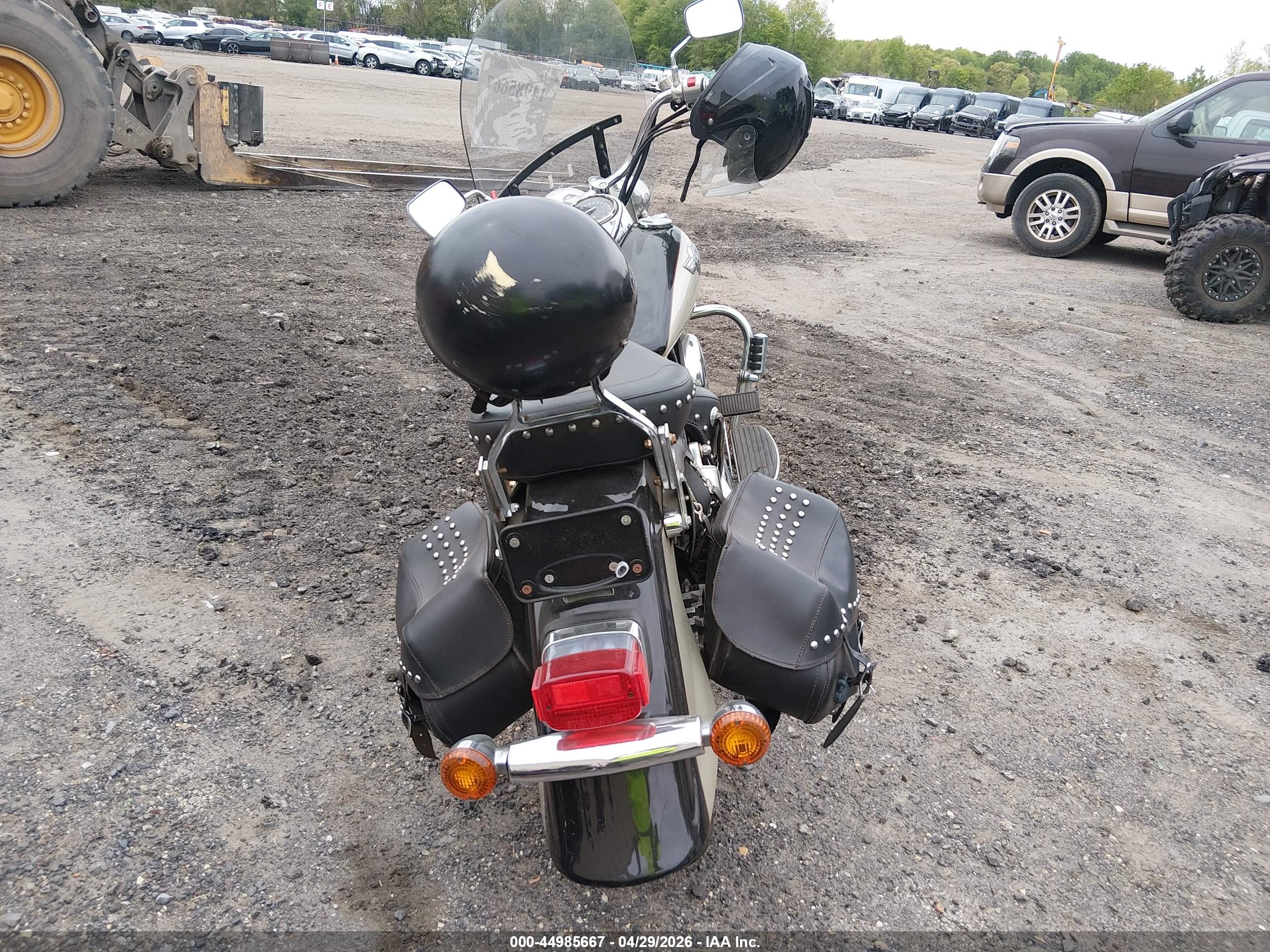 KAWASAKI VN1500 image 6