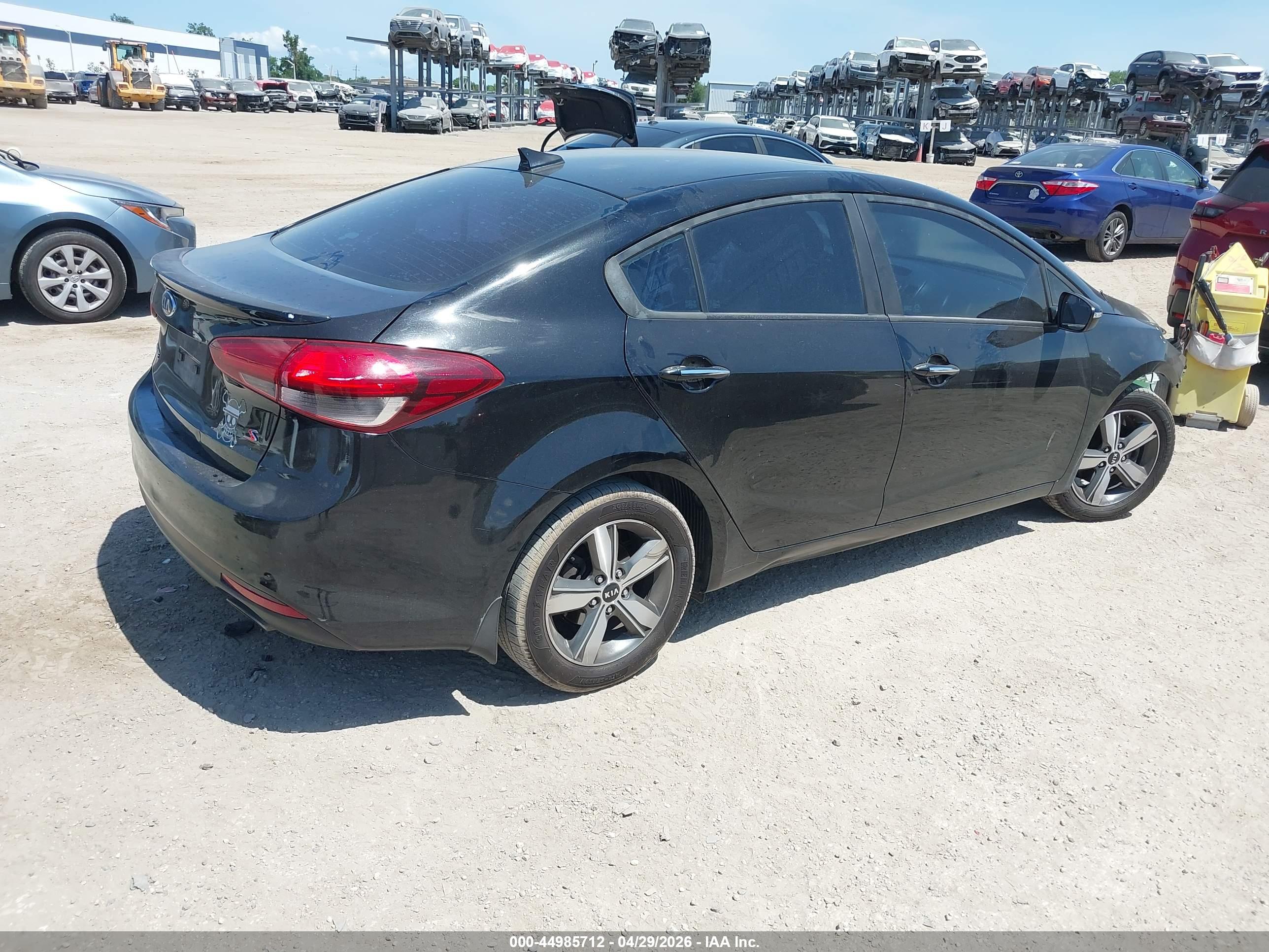 KIA FORTE image 4
