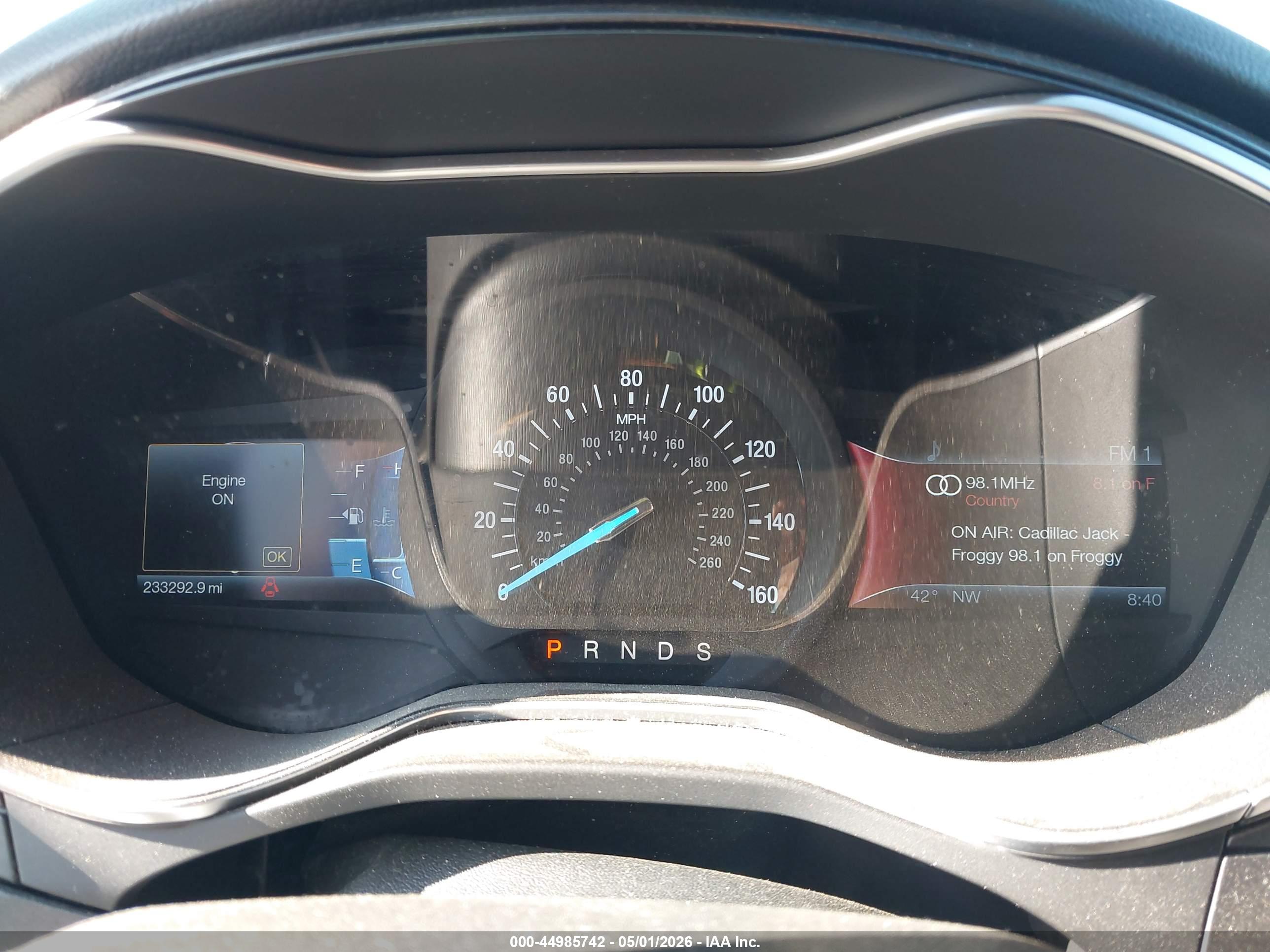 FORD FUSION image 7