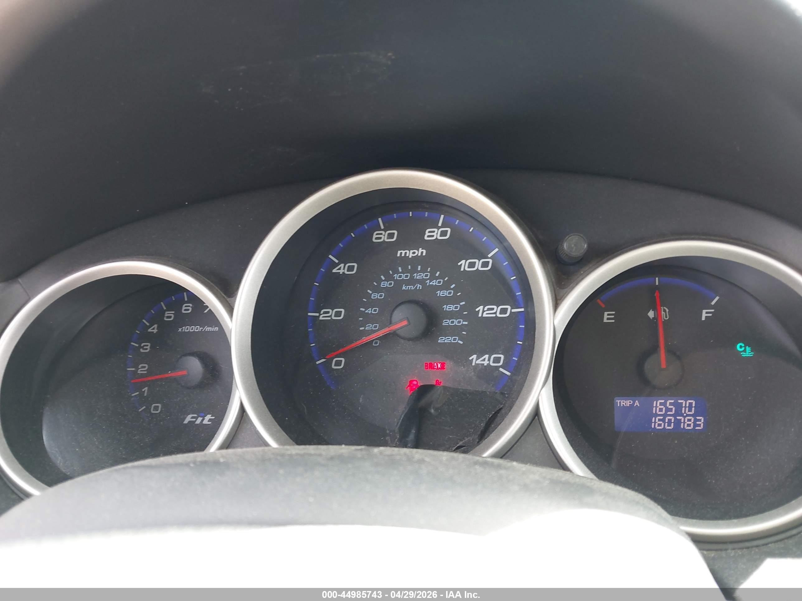 HONDA FIT image 7