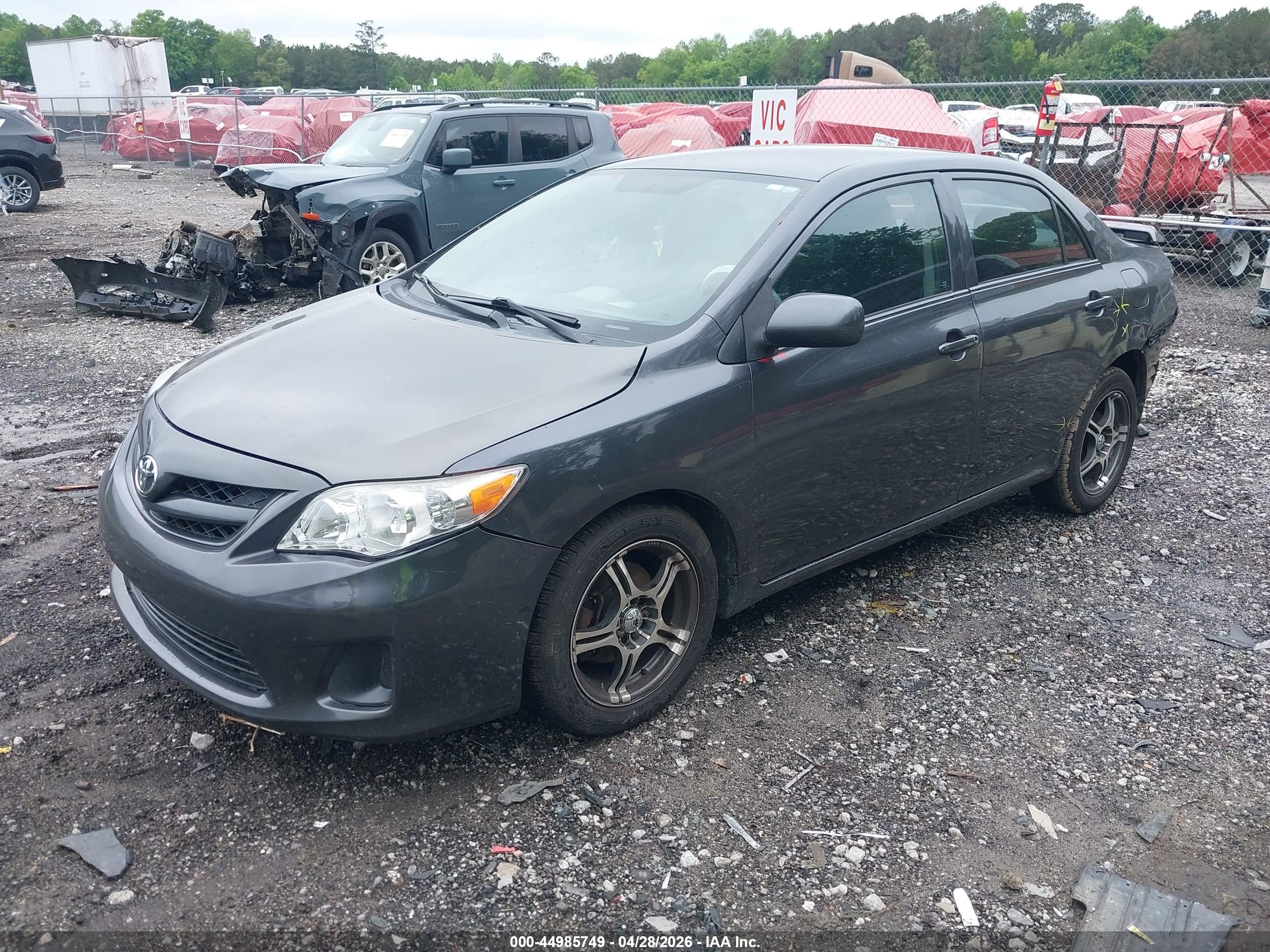 TOYOTA COROLLA image 2