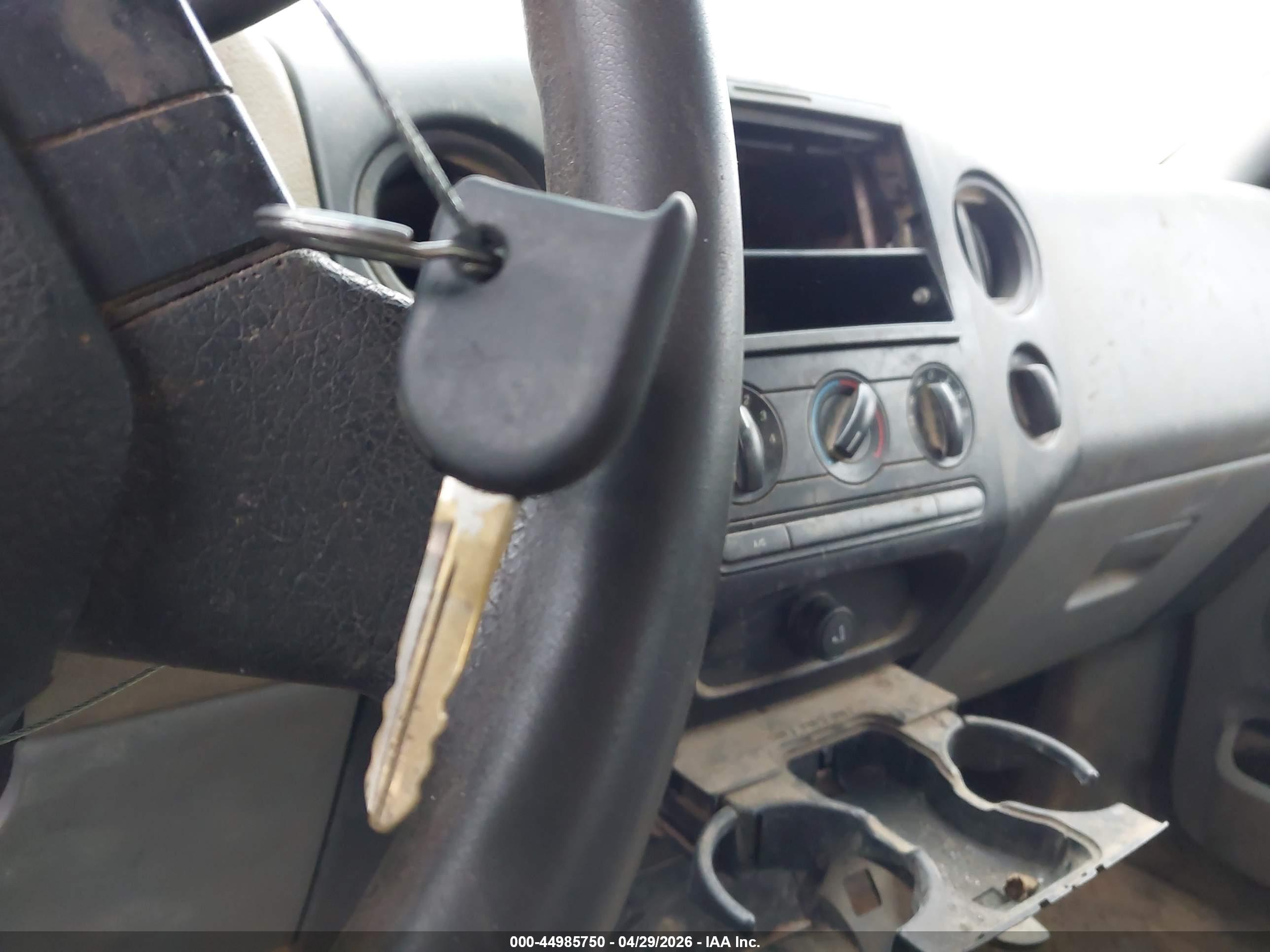FORD F-150 image 11