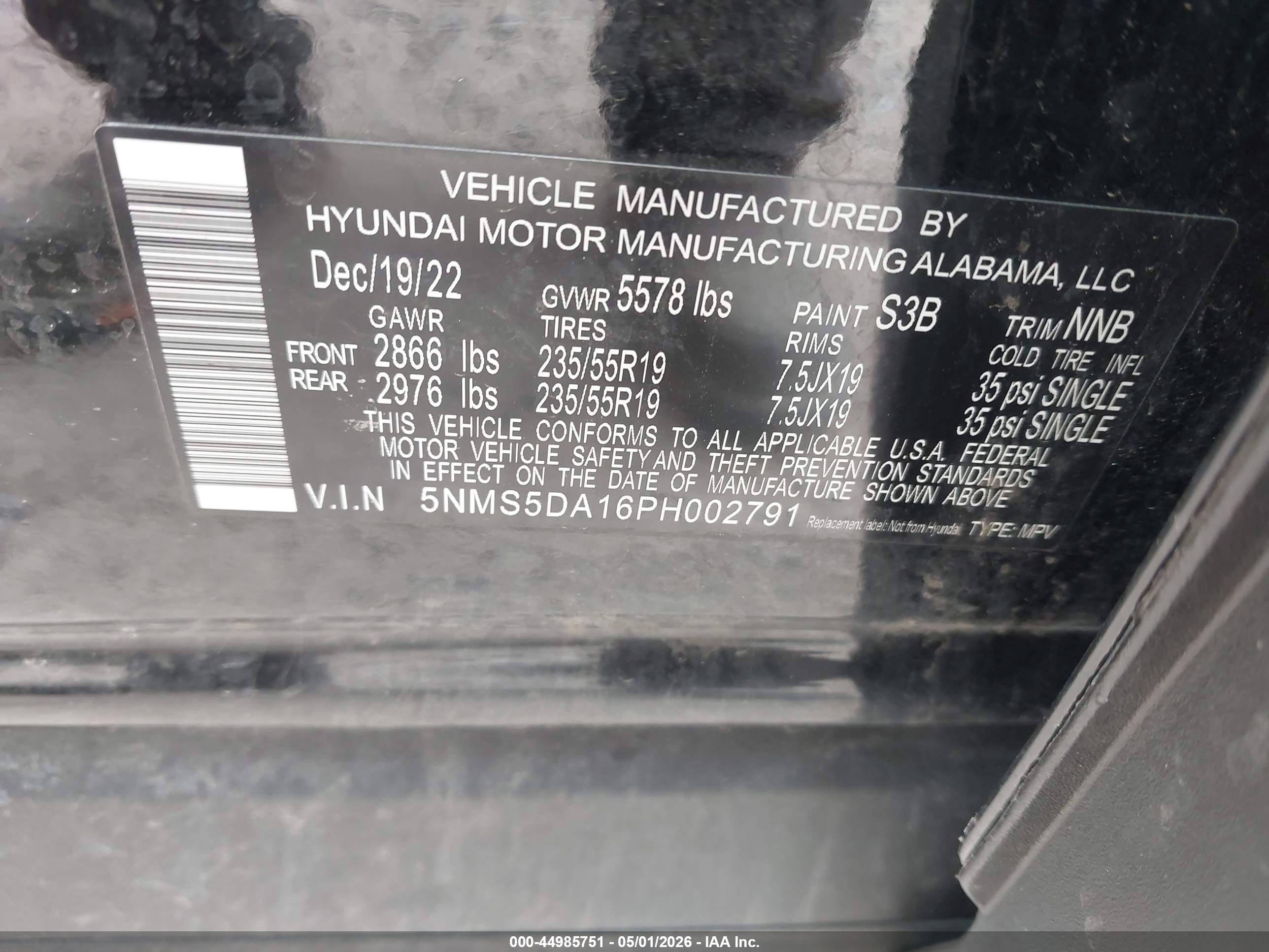 HYUNDAI SANTA image 9