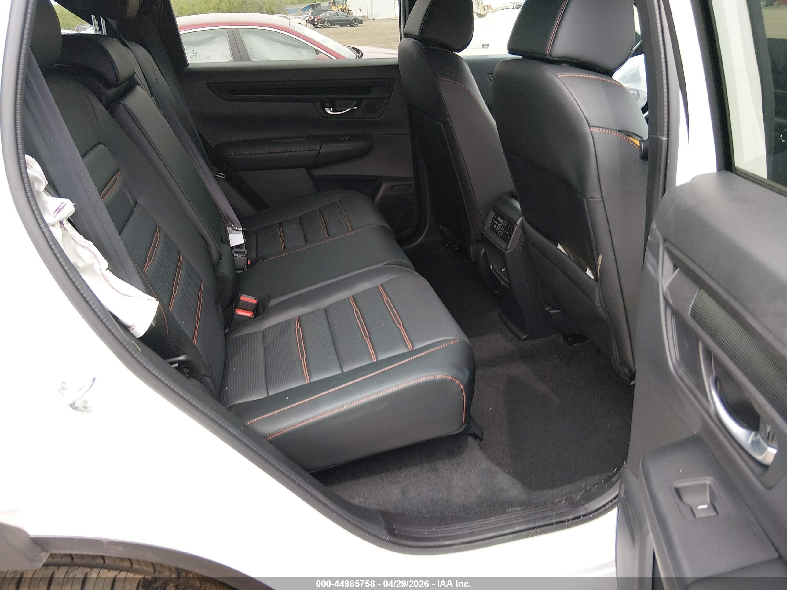 HONDA CR-V image 8