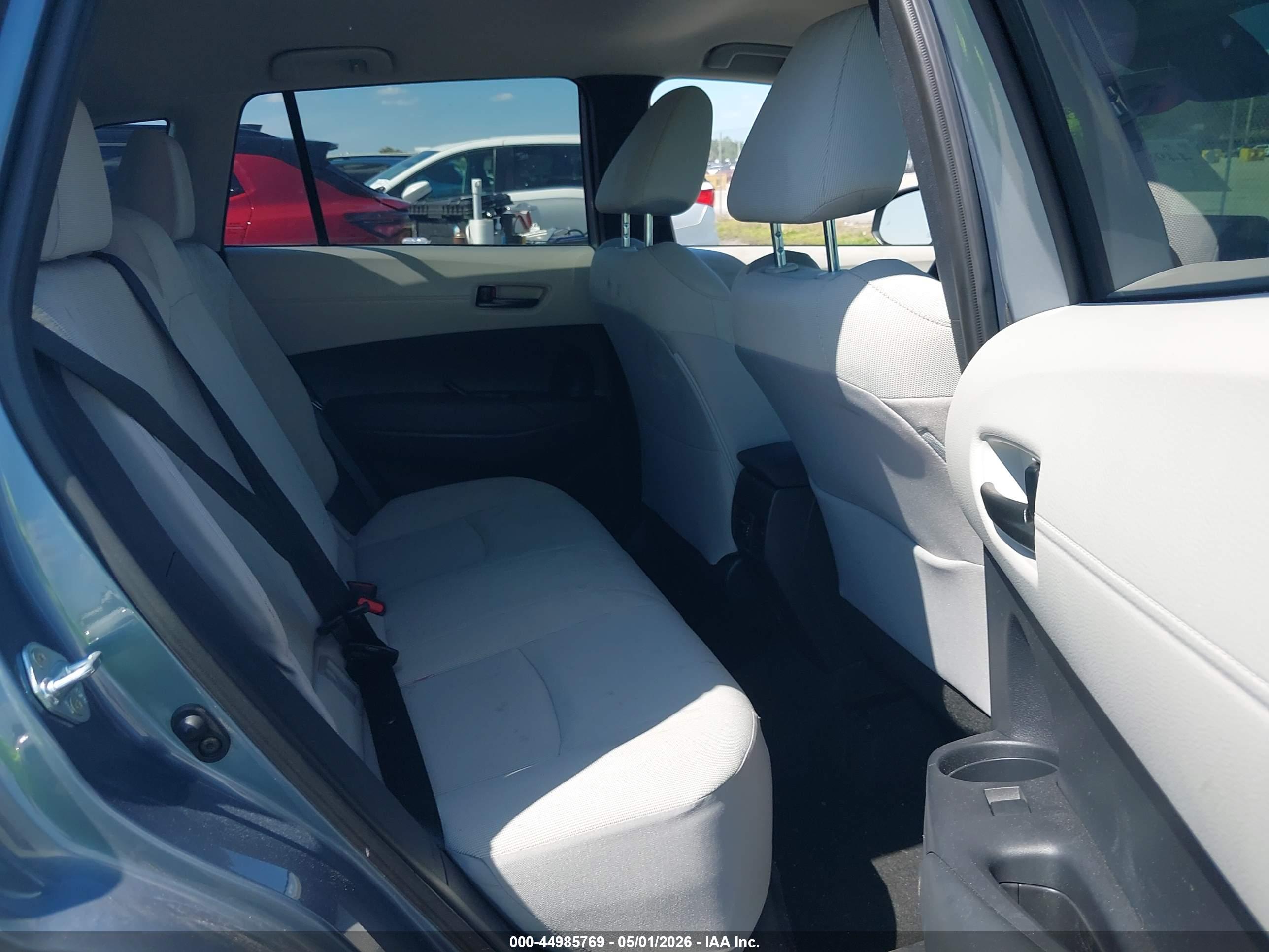 TOYOTA COROLLA image 8