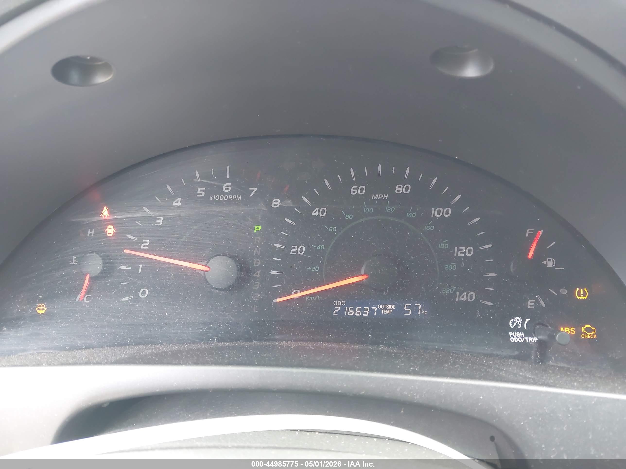 TOYOTA CAMRY image 7