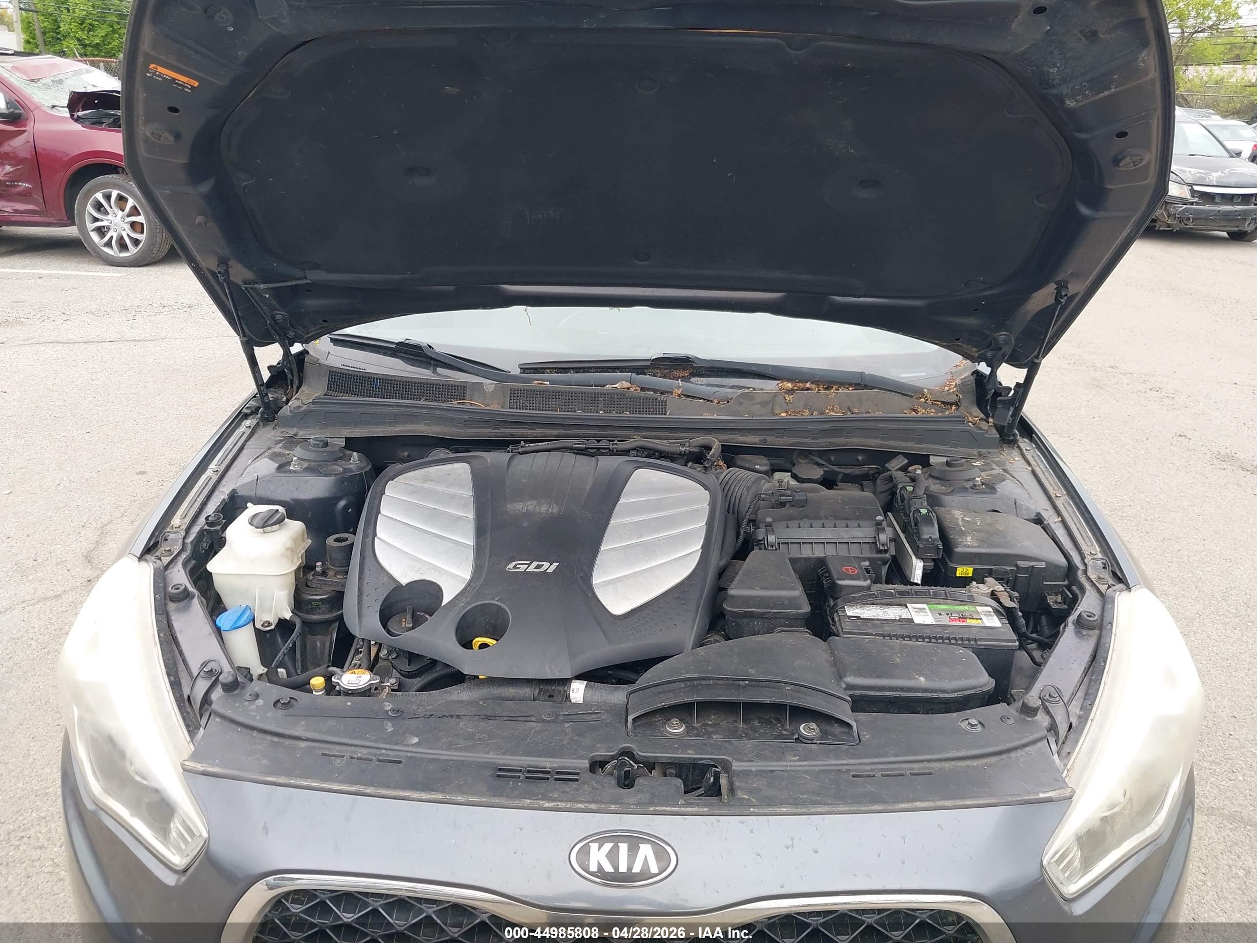 KIA CADENZA image 10