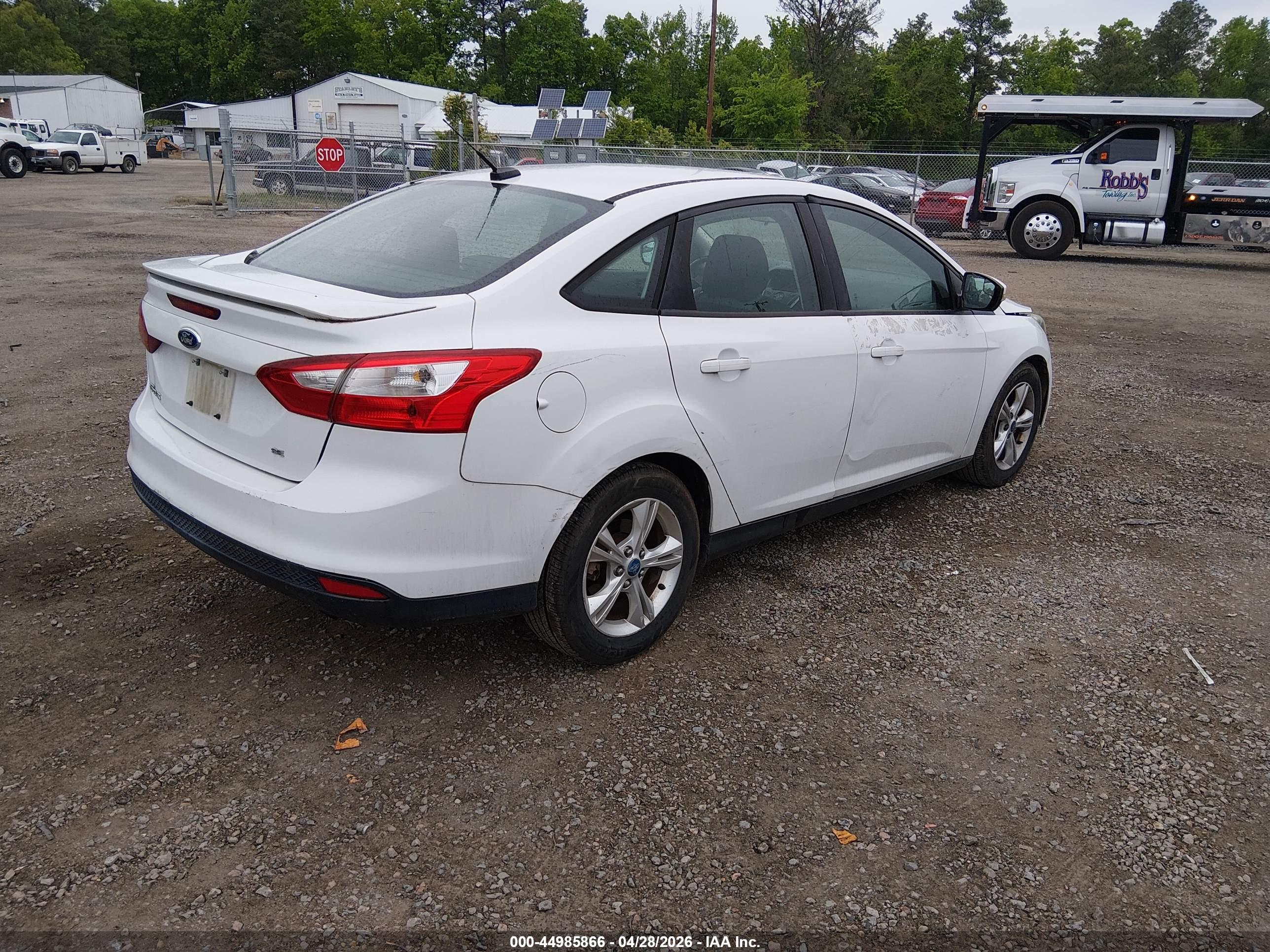 FORD FOCUS image 4