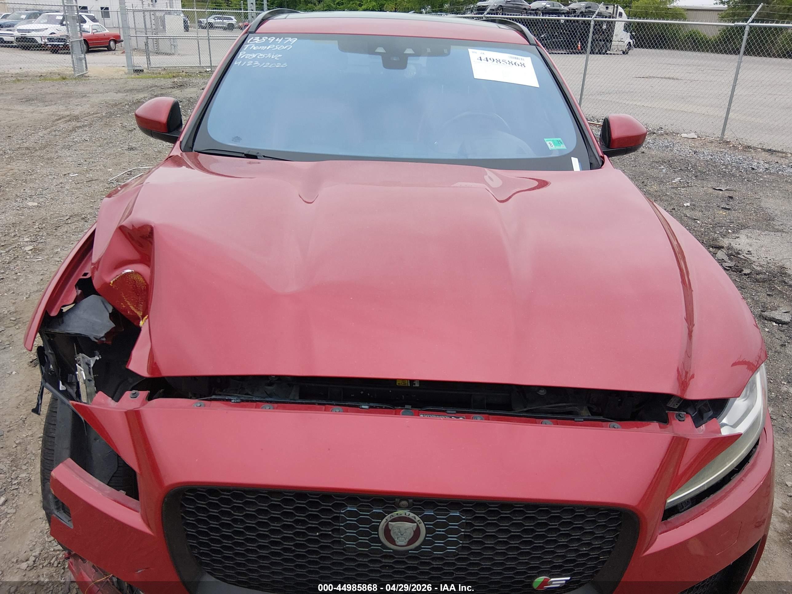 JAGUAR F-PACE image 10