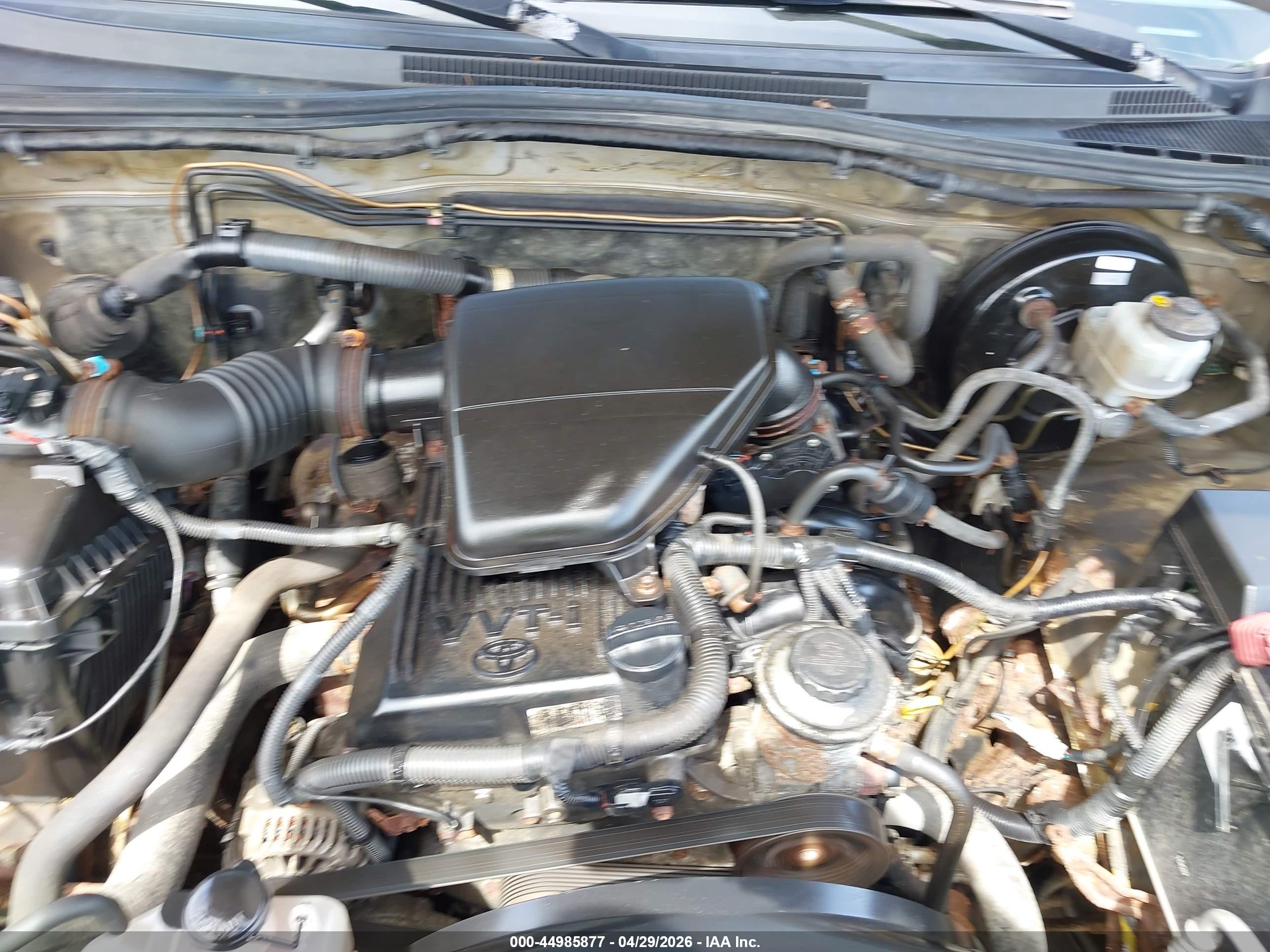TOYOTA TACOMA image 10