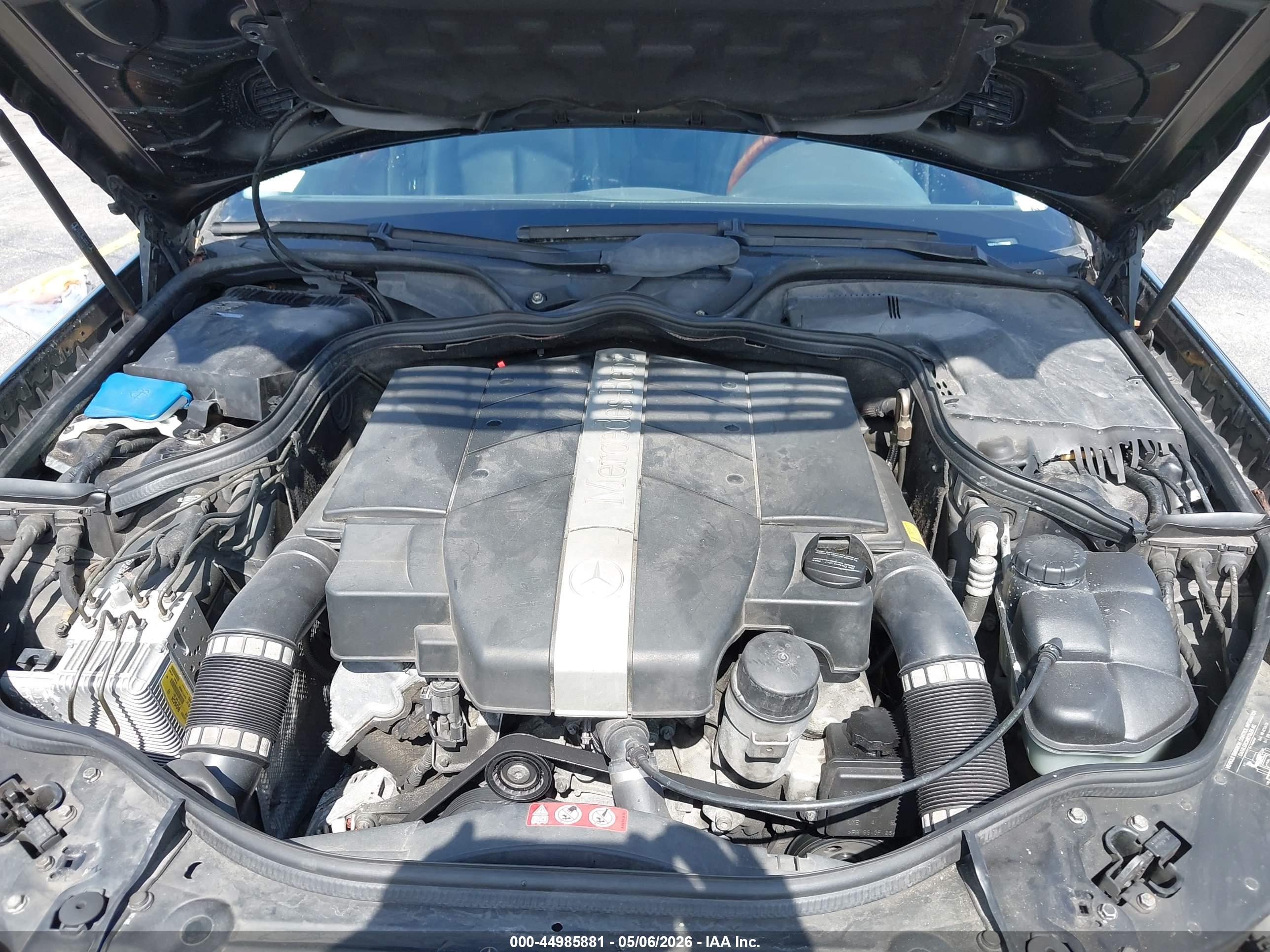 MERCEDES-BENZ E image 10