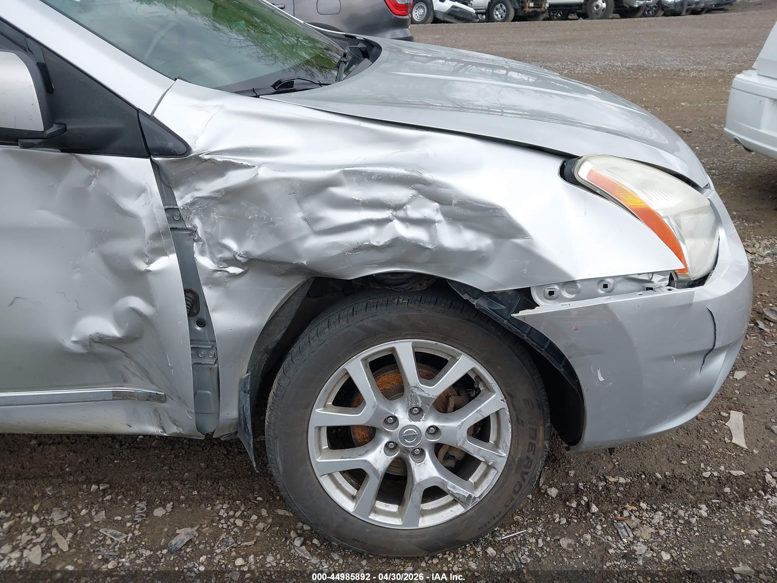 NISSAN ROGUE image 6