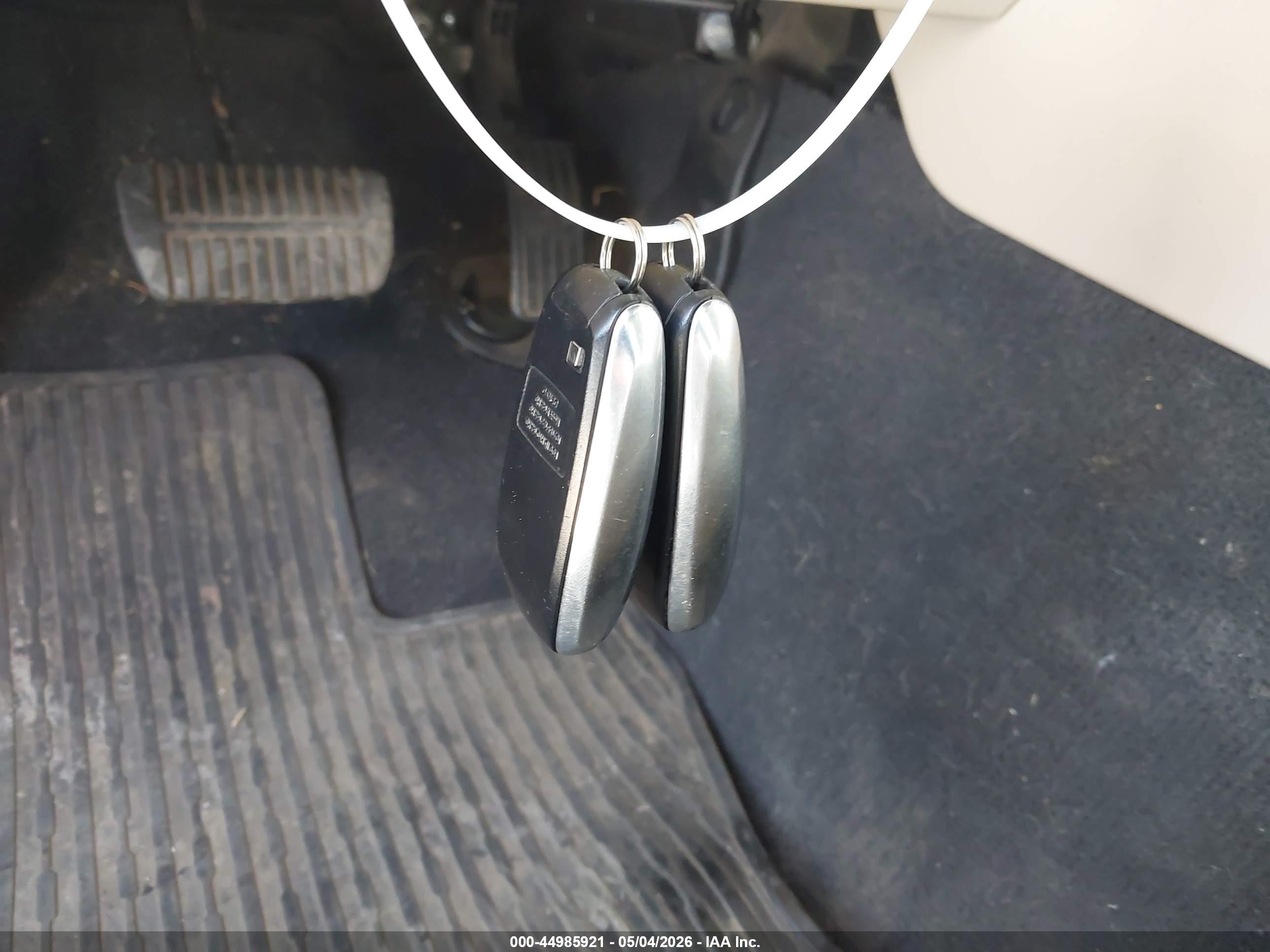 SUBARU OUTBACK image 11