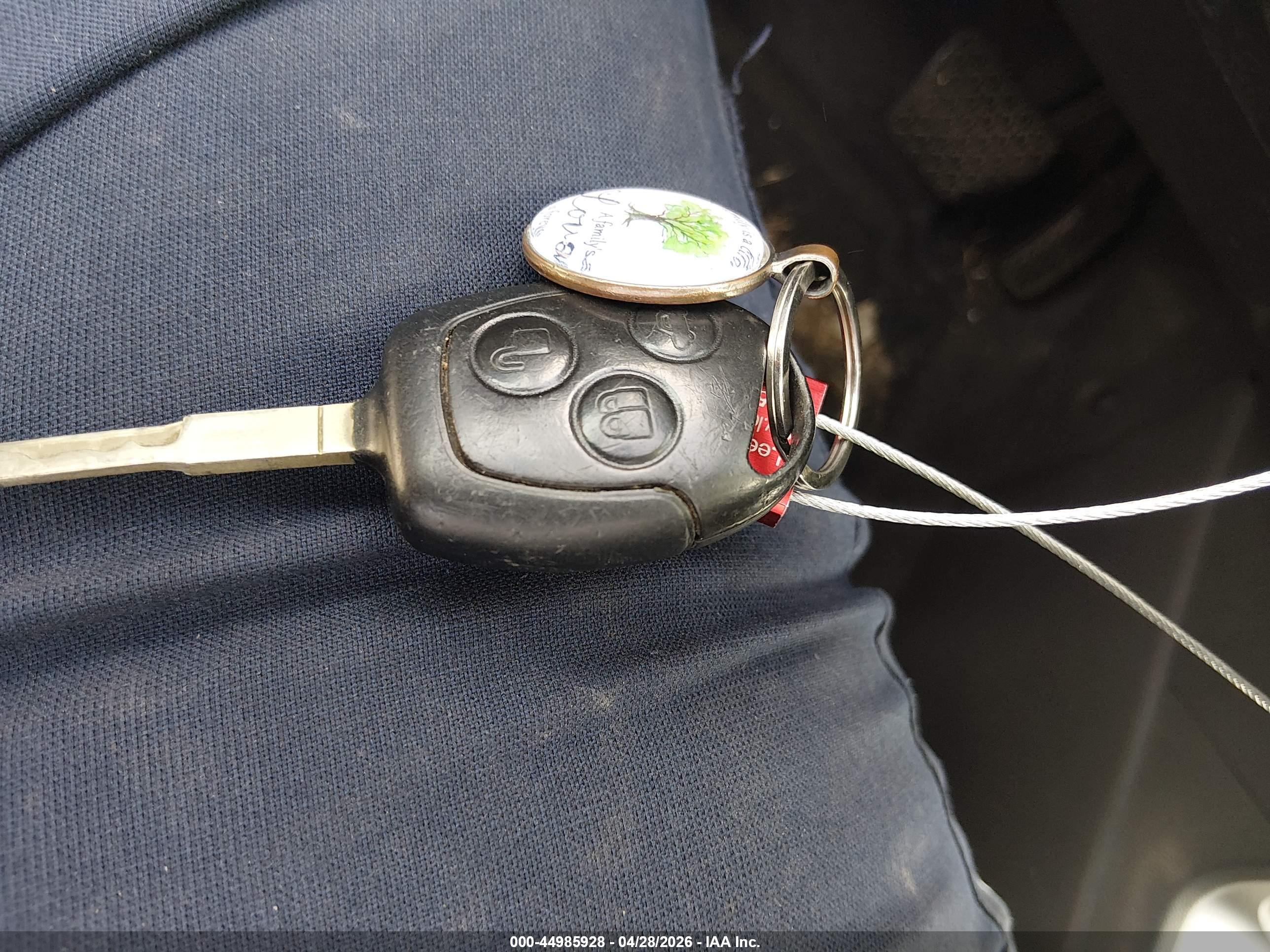 FORD FIESTA image 11