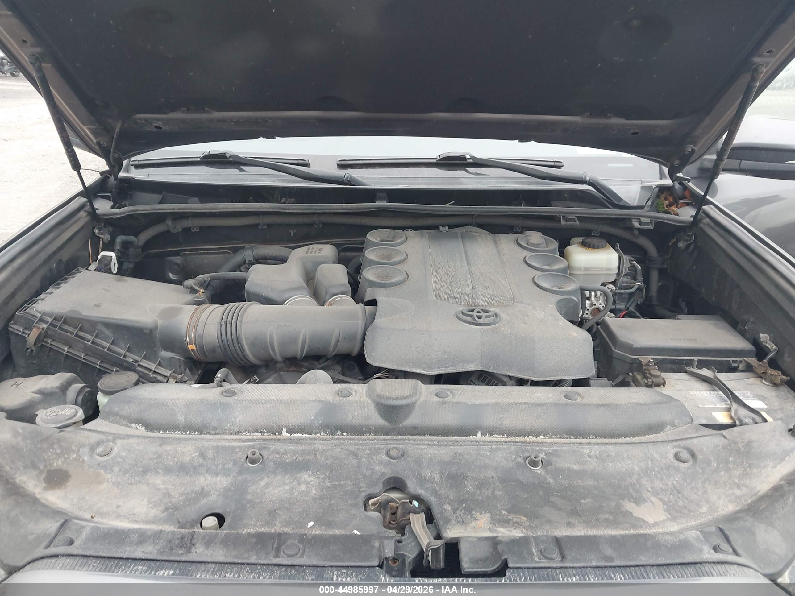 TOYOTA 4RUNNER image 10